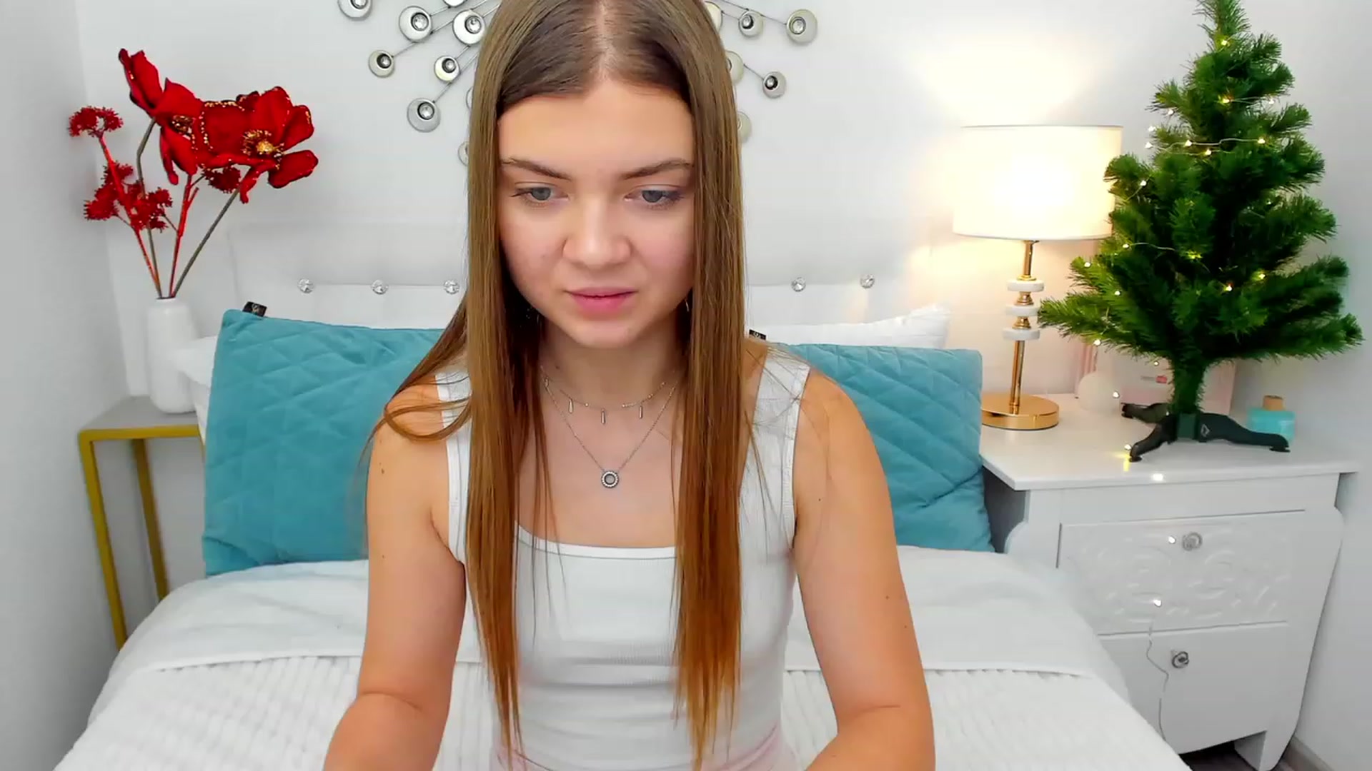 Gallery image thumbnail from LanaRey's myfreecams stream on, 12/15/2023, 08:34 image 4 of 20