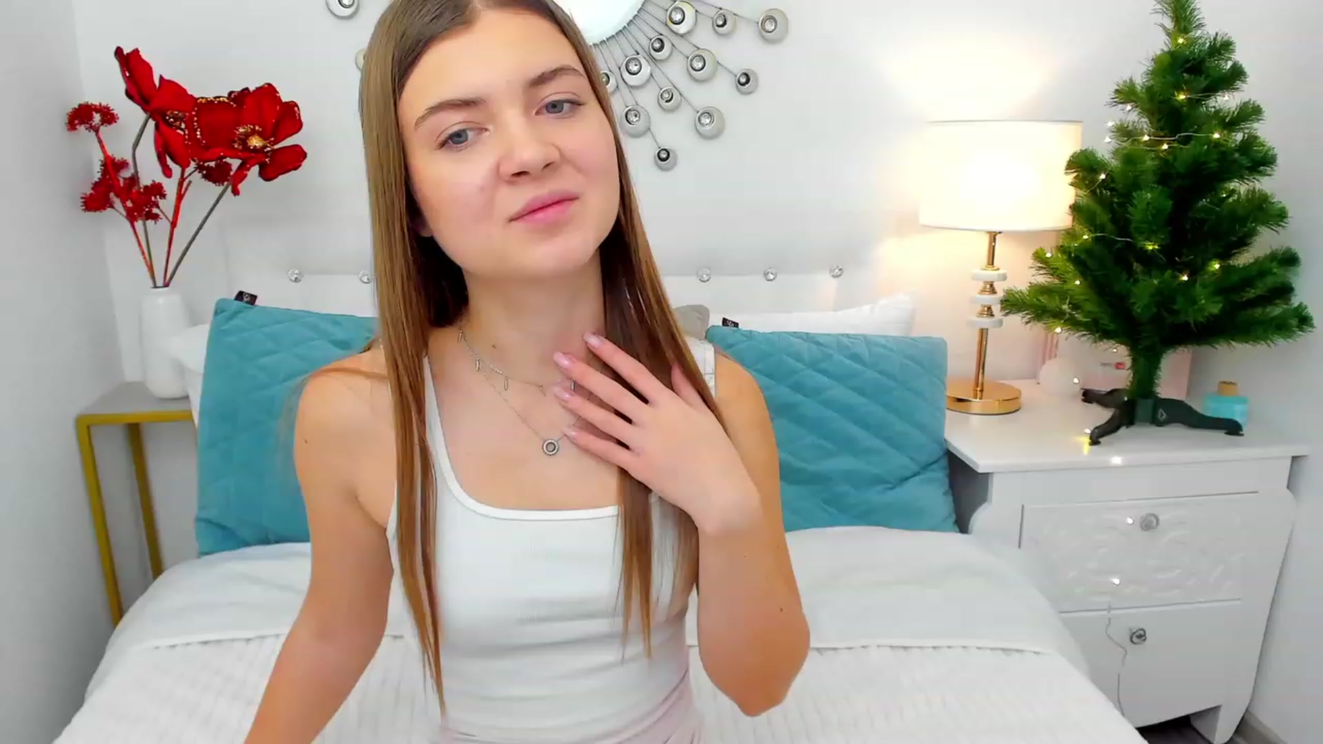 Gallery image thumbnail from LanaRey's myfreecams stream on, 12/15/2023, 08:34 image 7 of 20
