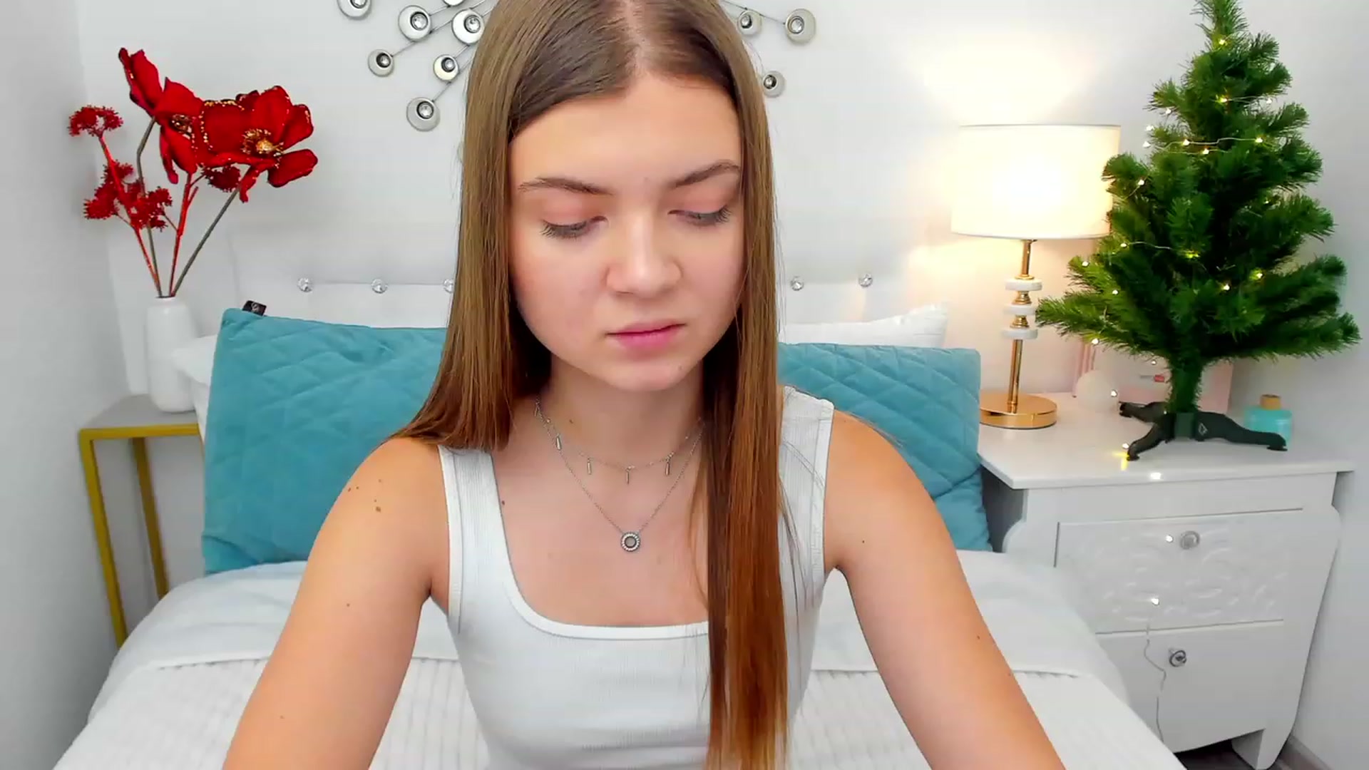 Gallery image thumbnail from LanaRey's myfreecams stream on, 12/15/2023, 08:34 image 15 of 20