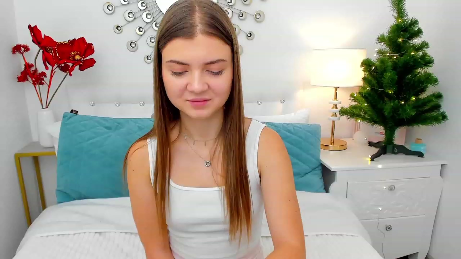 Gallery image thumbnail from LanaRey's myfreecams stream on, 12/15/2023, 10:41 image 12 of 20