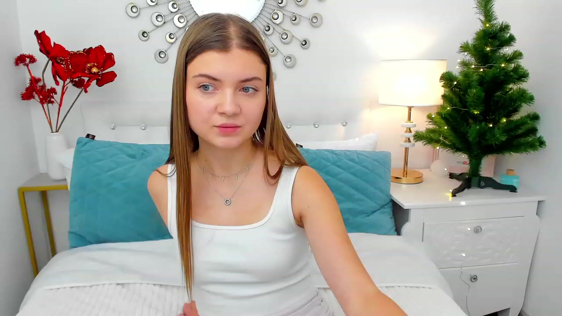 Gallery image thumbnail from LanaRey's myfreecams stream on, 12/15/2023, 11:15 image 3 of 20