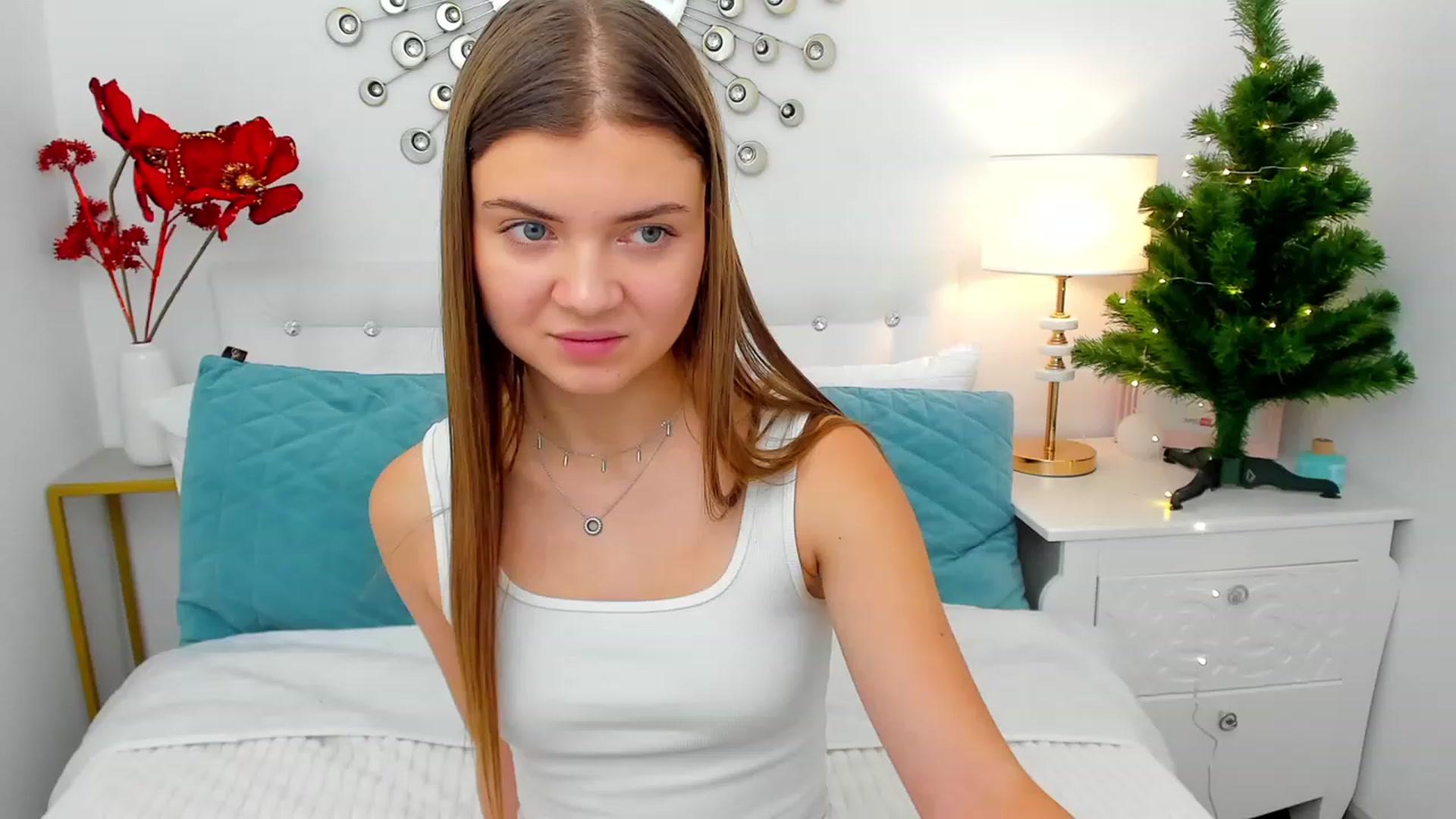 Gallery image thumbnail from LanaRey's myfreecams stream on, 12/15/2023, 11:15 image 13 of 20