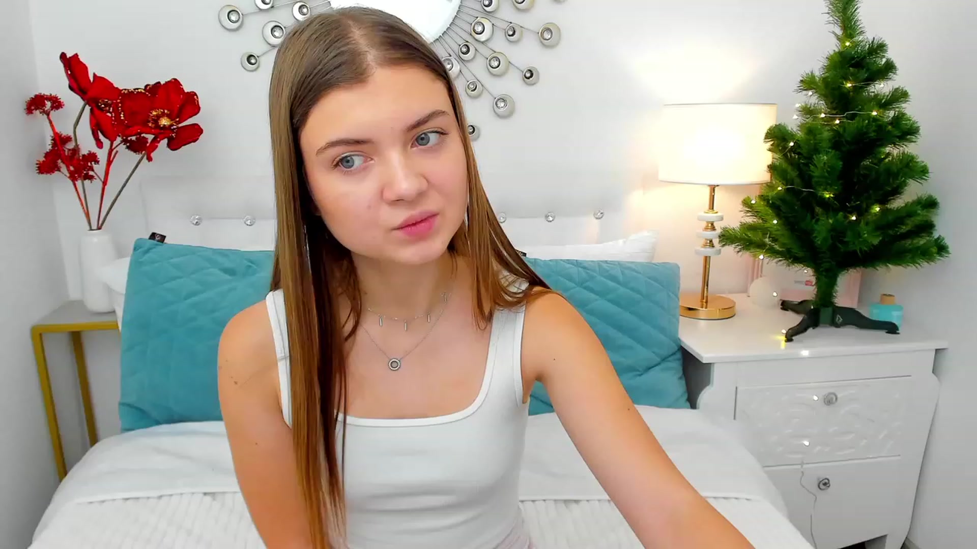 Gallery image thumbnail from LanaRey's myfreecams stream on, 12/15/2023, 11:15 image 11 of 20