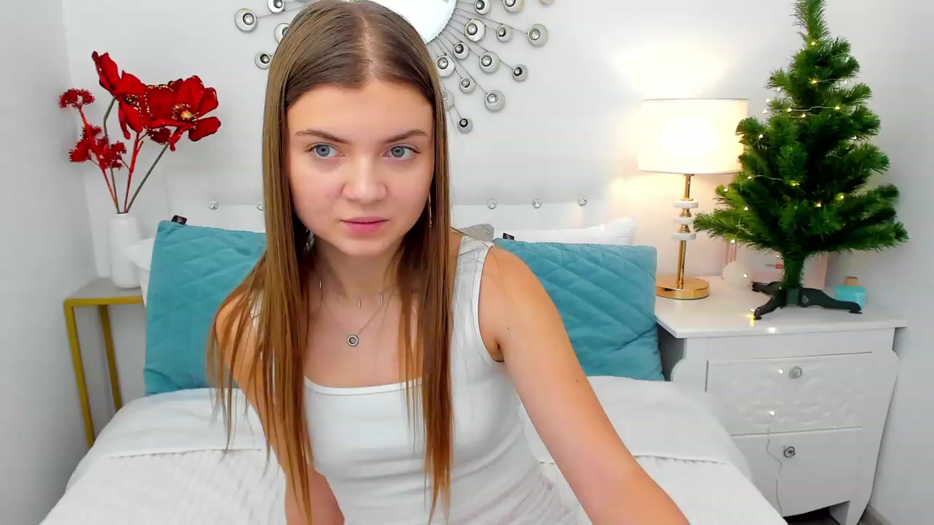 Gallery image thumbnail from LanaRey's myfreecams stream on, 12/15/2023, 12:18 image 14 of 20