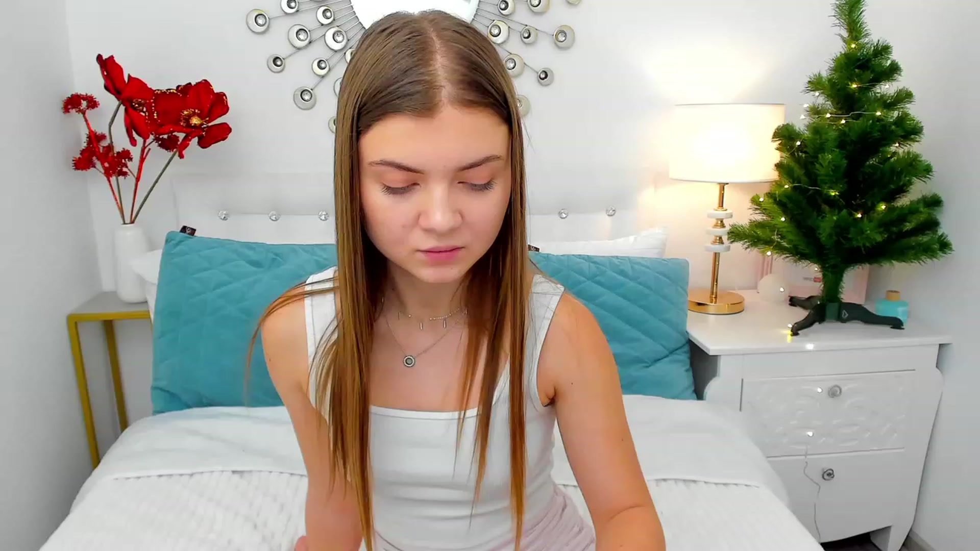 Gallery image thumbnail from LanaRey's myfreecams stream on, 12/15/2023, 12:18 image 15 of 20