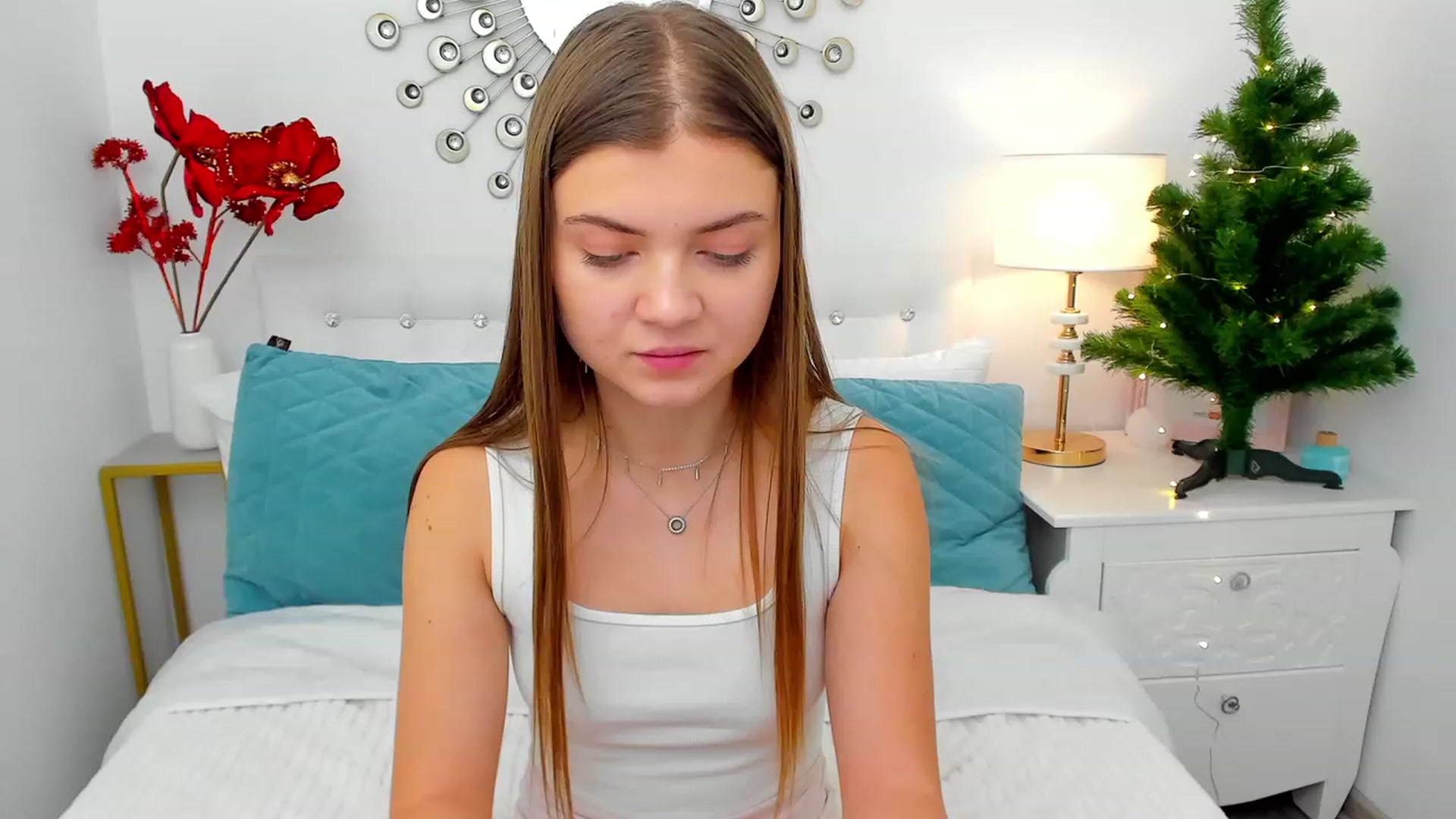 Gallery image thumbnail from LanaRey's myfreecams stream on, 12/15/2023, 12:18 image 4 of 20