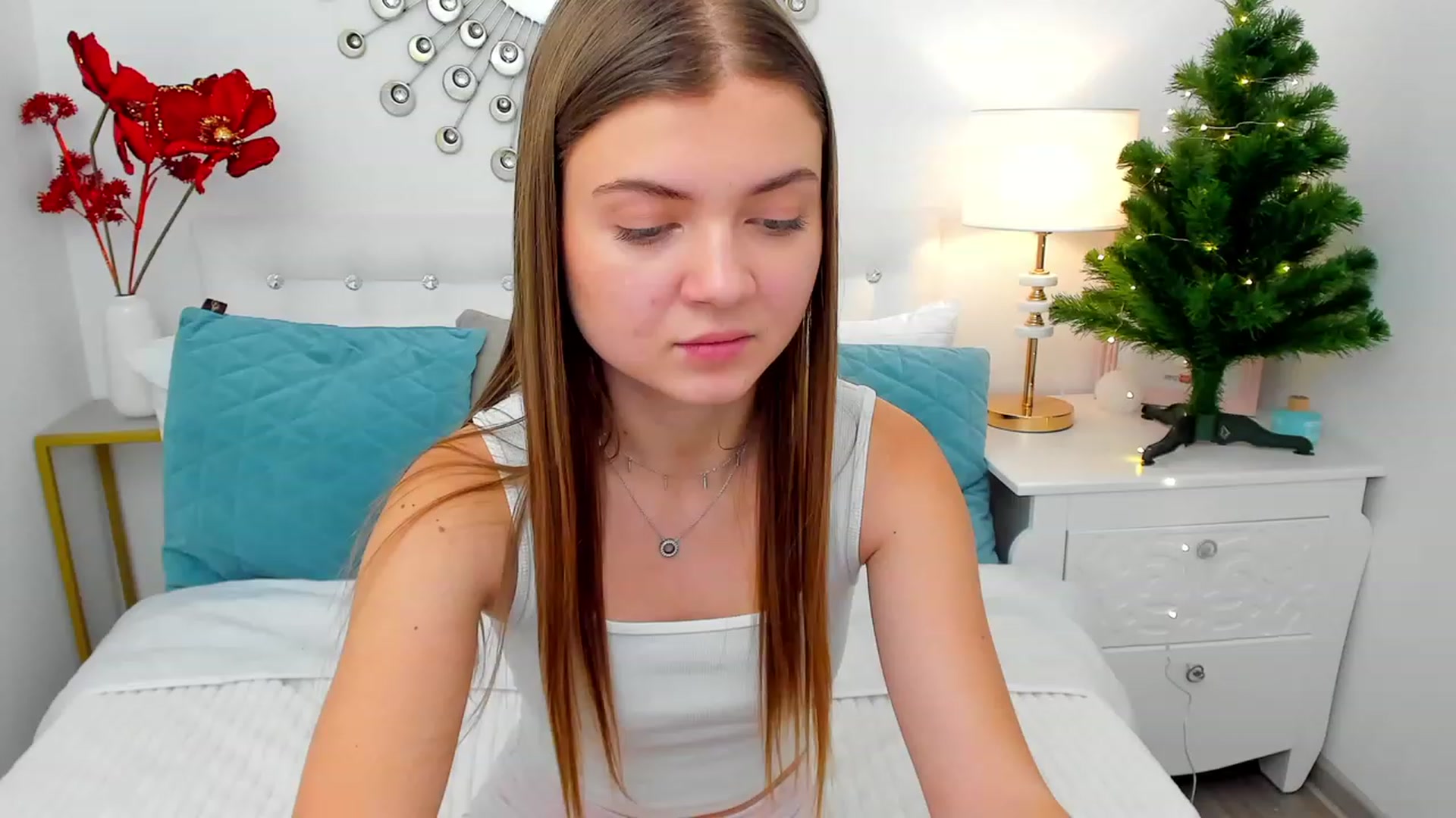 Gallery image thumbnail from LanaRey's myfreecams stream on, 12/15/2023, 13:01 image 18 of 20