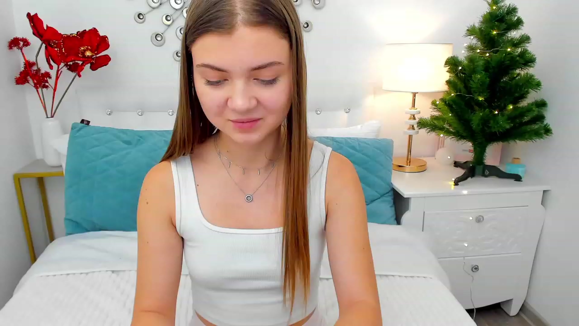 Gallery image thumbnail from LanaRey's myfreecams stream on, 12/15/2023, 13:01 image 19 of 20