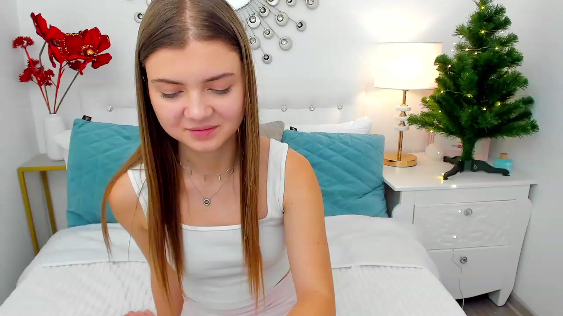 Gallery image thumbnail from LanaRey's myfreecams stream on, 12/15/2023, 13:01 image 3 of 20