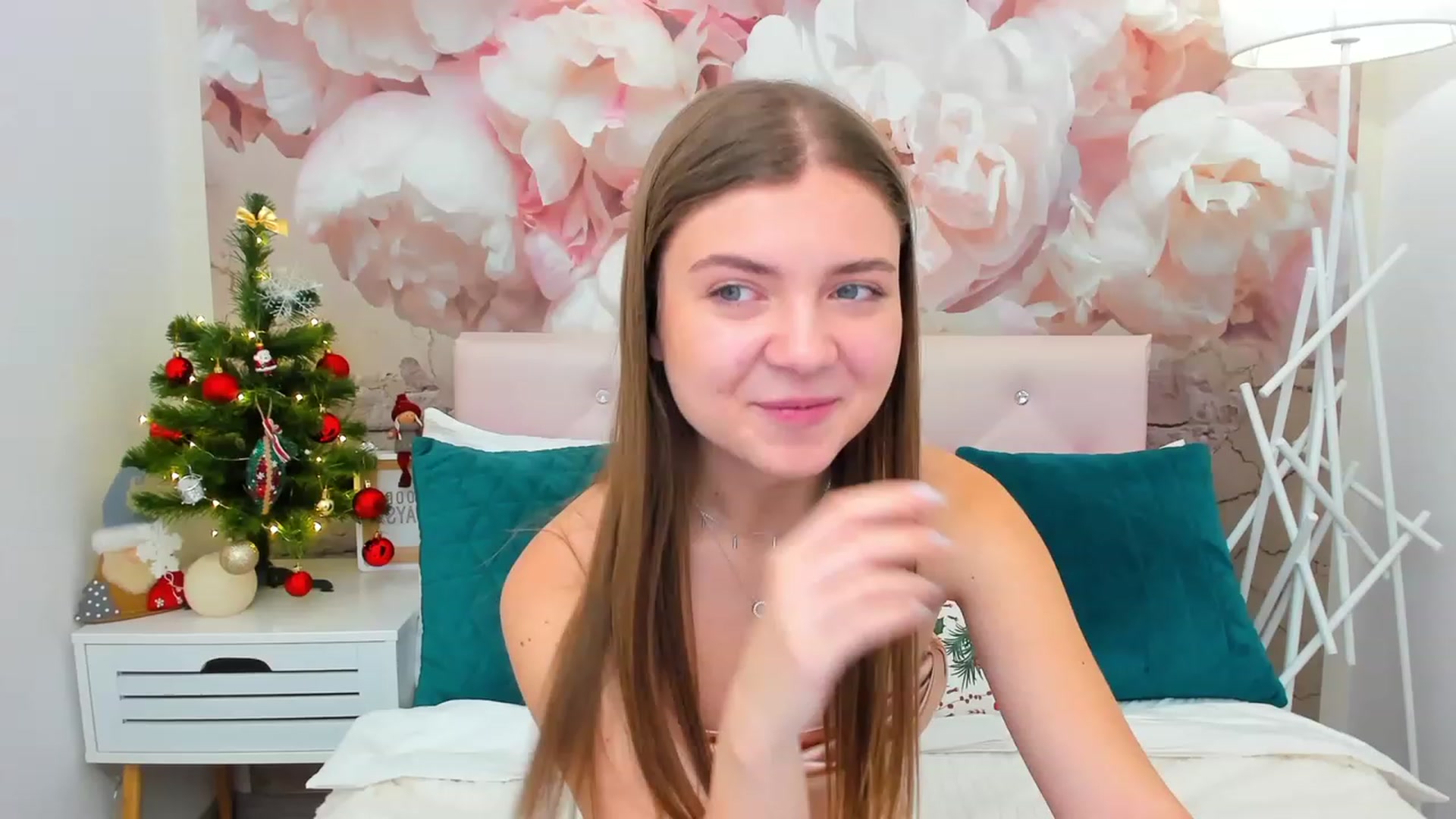 Gallery image thumbnail from LanaRey's myfreecams stream on, 12/16/2023, 15:22 image 5 of 20
