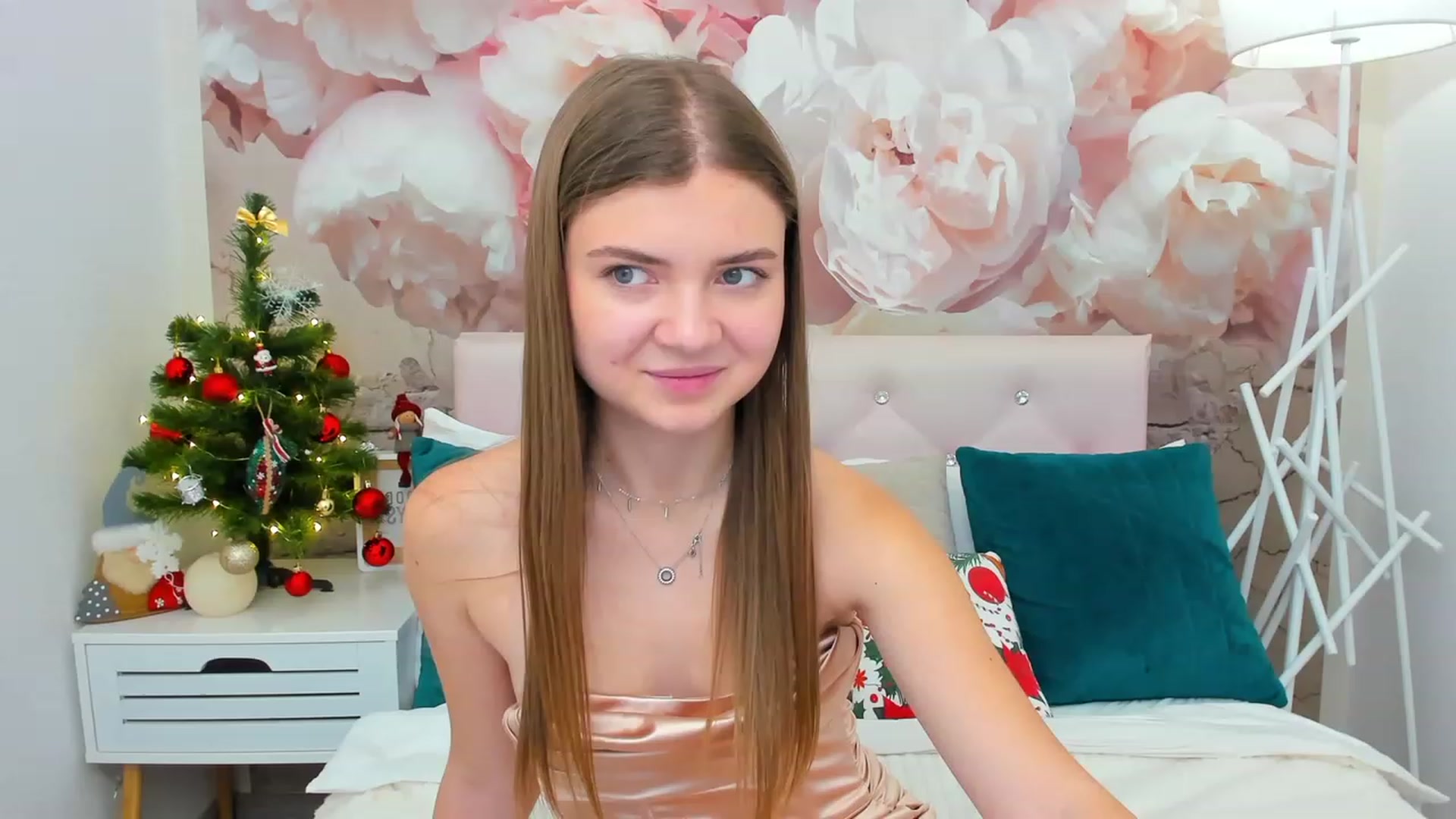Gallery image thumbnail from LanaRey's myfreecams stream on, 12/16/2023, 15:22 image 12 of 20