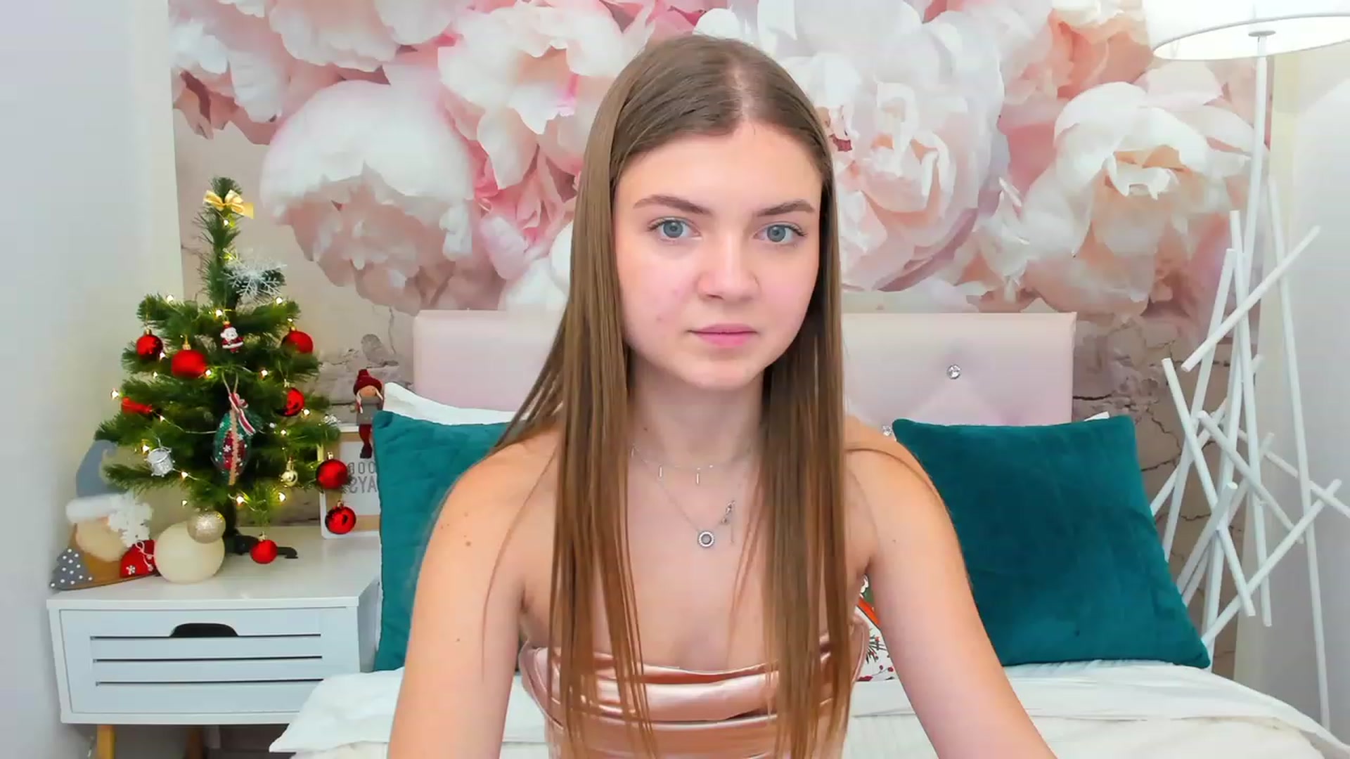 Gallery image thumbnail from LanaRey's myfreecams stream on, 12/16/2023, 16:36 image 19 of 20