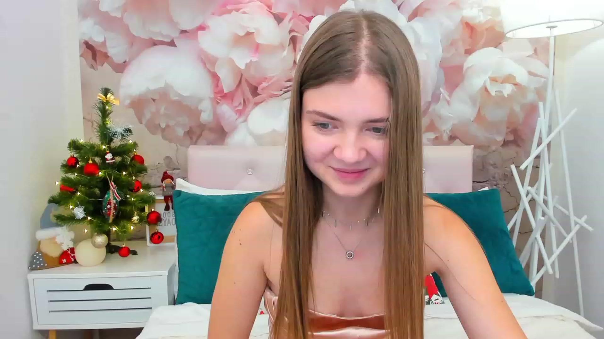 Gallery image thumbnail from LanaRey's myfreecams stream on, 12/16/2023, 19:30 image 19 of 20