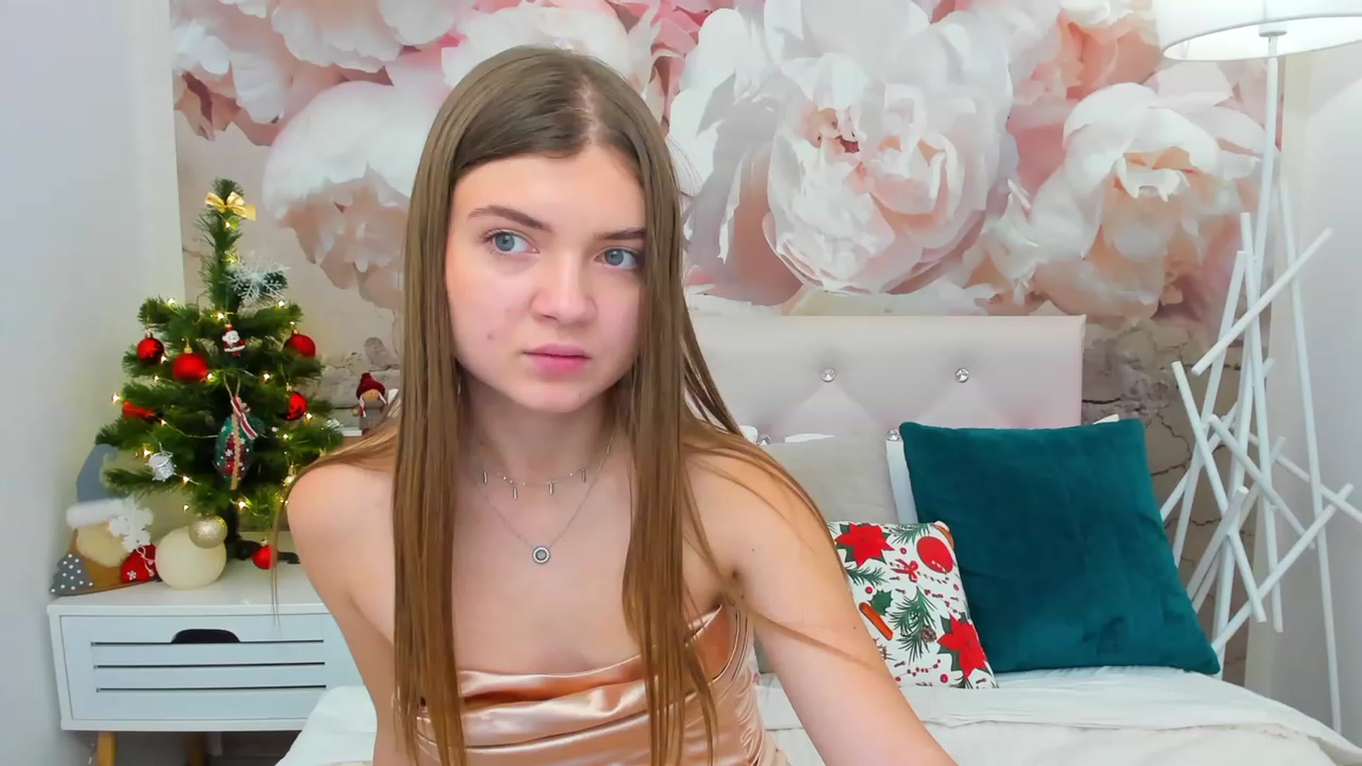 Gallery image thumbnail from LanaRey's myfreecams stream on, 12/16/2023, 19:30 image 7 of 20