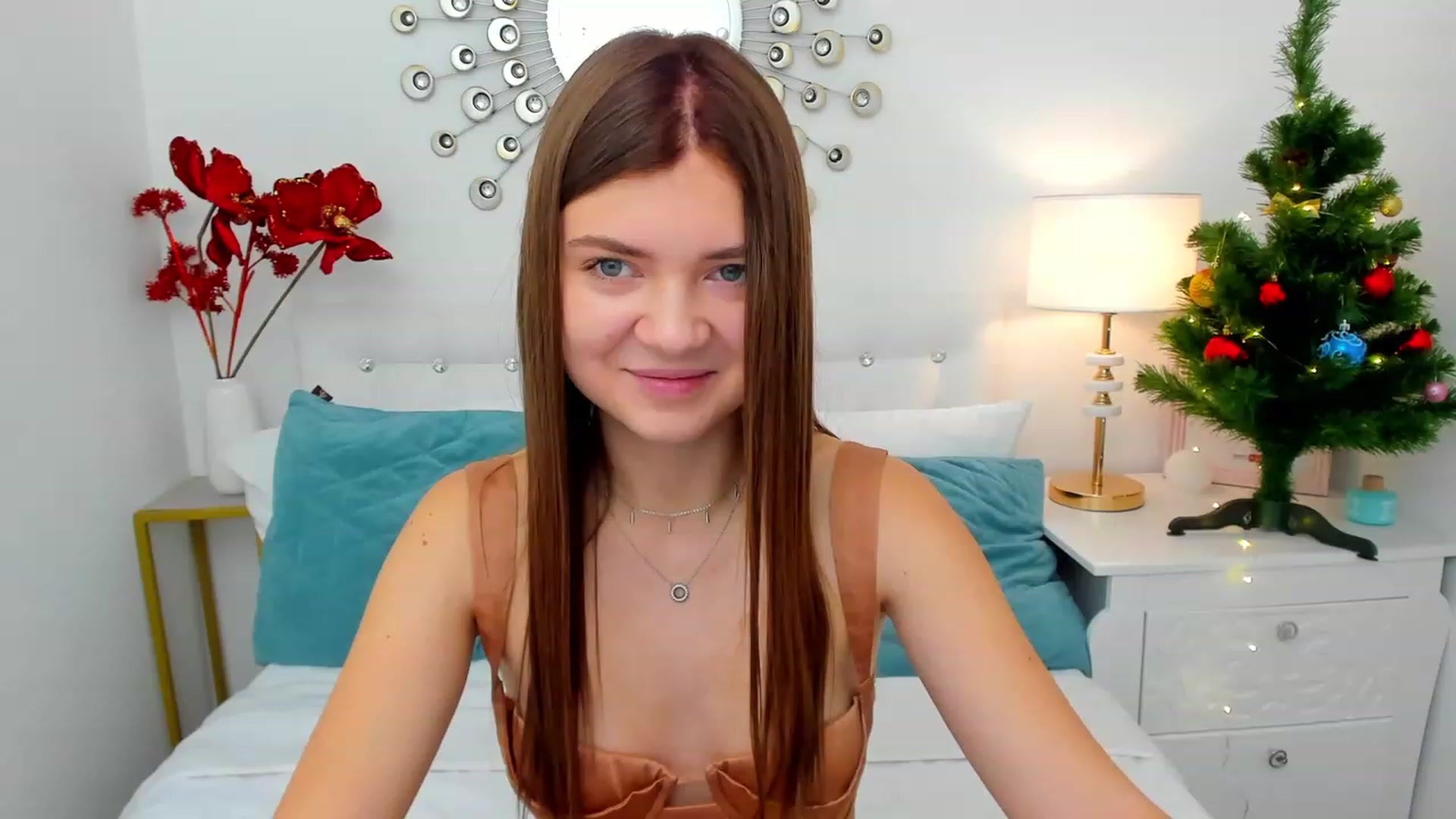 Gallery image thumbnail from LanaRey's myfreecams stream on, 12/18/2023, 14:44 image 6 of 20