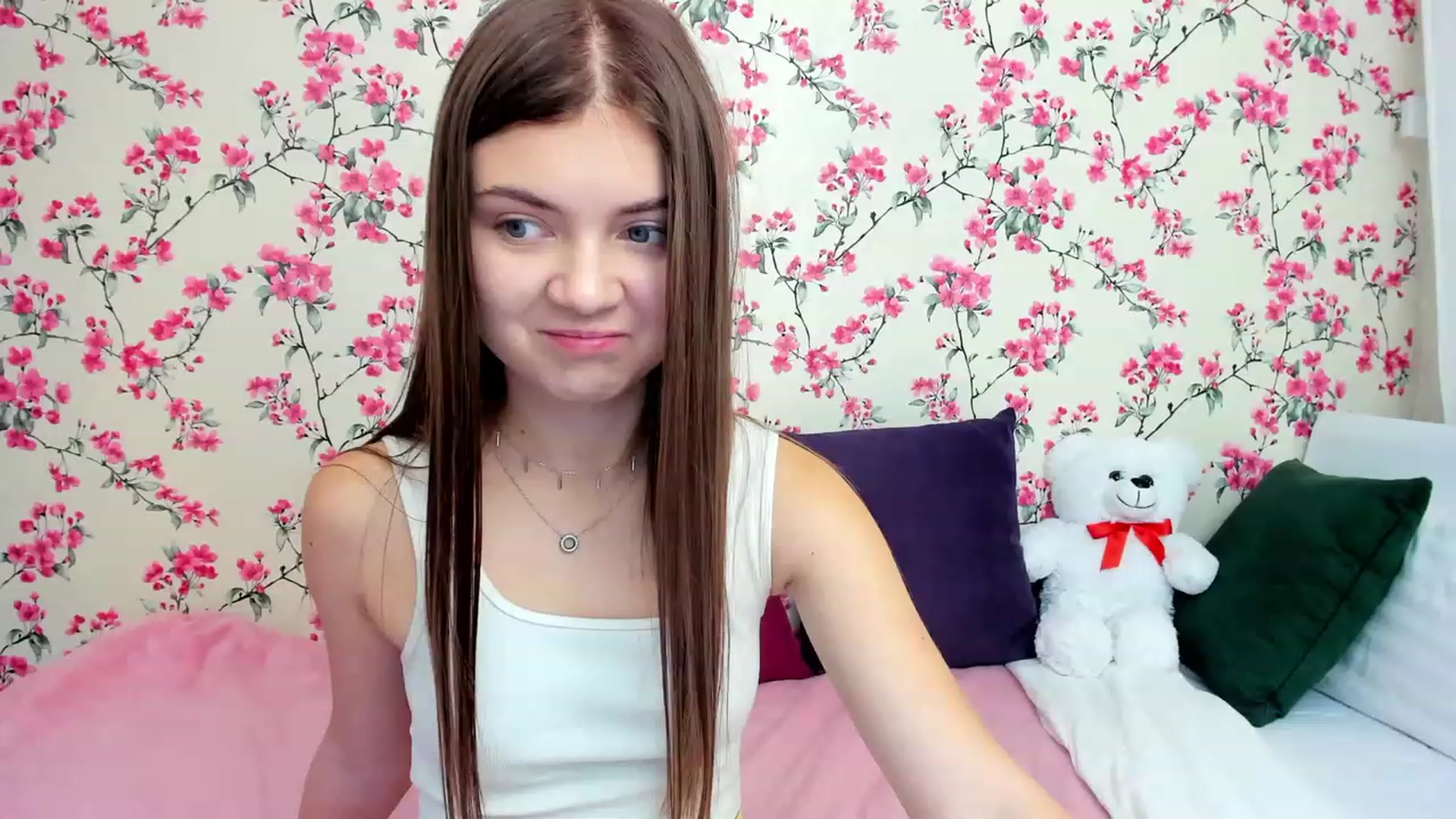 Gallery image thumbnail from LanaRey's myfreecams stream on, 12/25/2023, 16:09 image 5 of 20