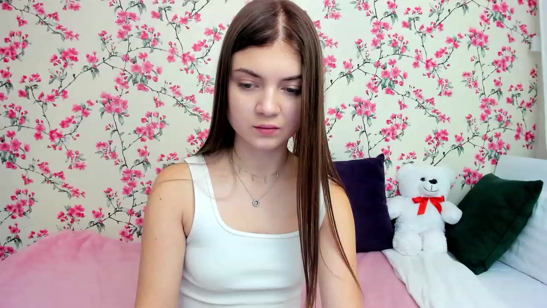 Gallery image thumbnail from LanaRey's myfreecams stream on, 12/25/2023, 16:09 image 11 of 20