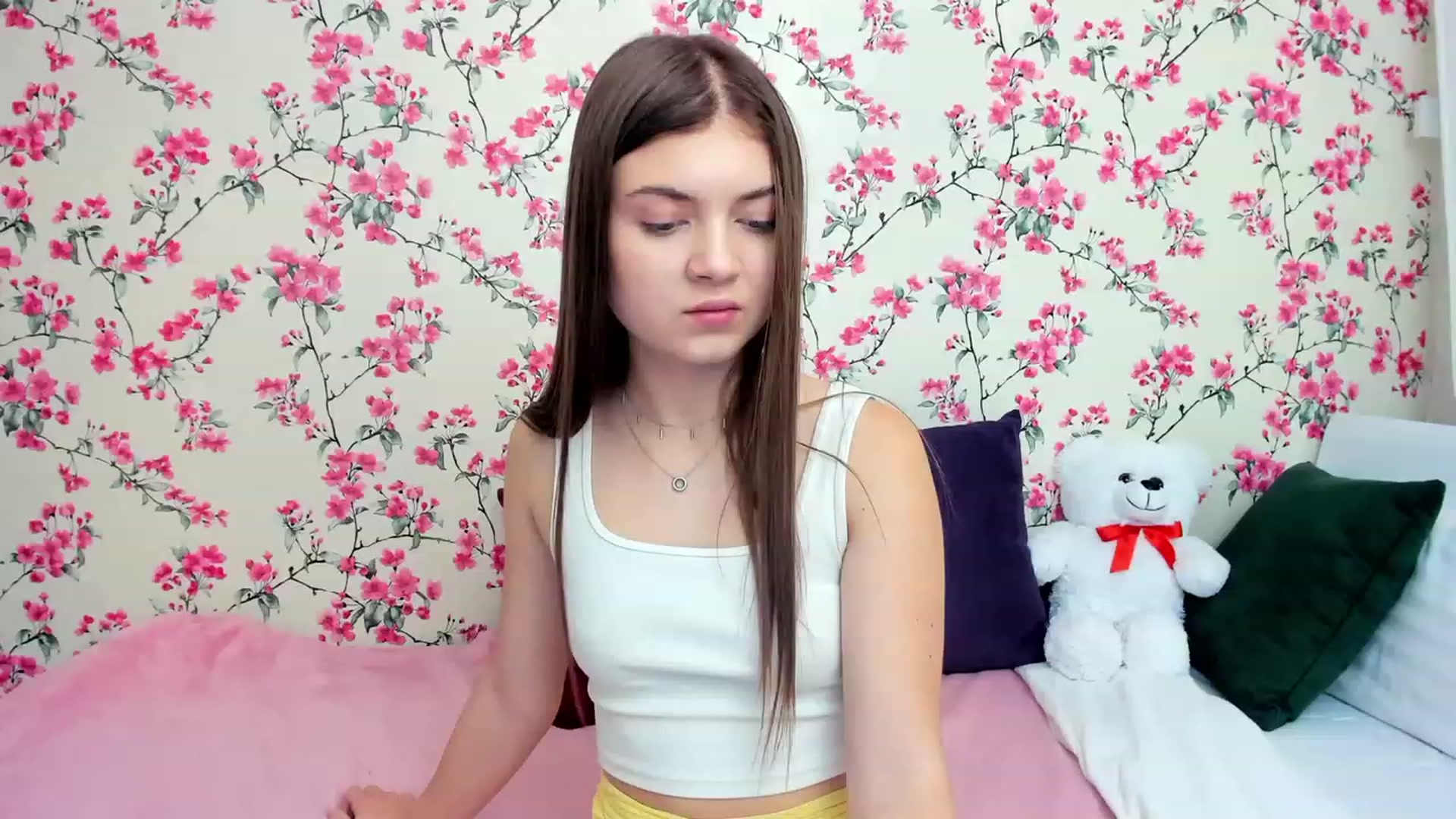 Gallery image thumbnail from LanaRey's myfreecams stream on, 12/25/2023, 16:09 image 19 of 20