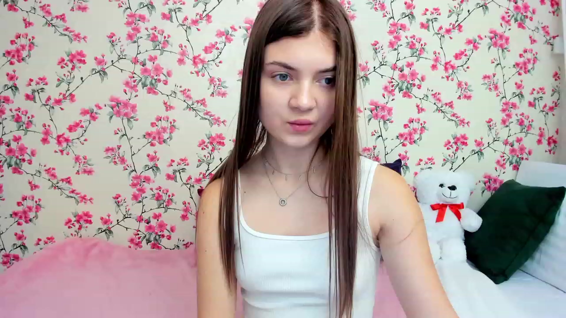 Gallery image thumbnail from LanaRey's myfreecams stream on, 12/25/2023, 16:09 image 9 of 20
