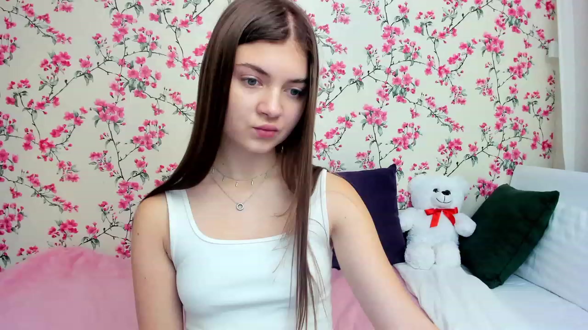 Gallery image thumbnail from LanaRey's myfreecams stream on, 12/25/2023, 16:09 image 6 of 20