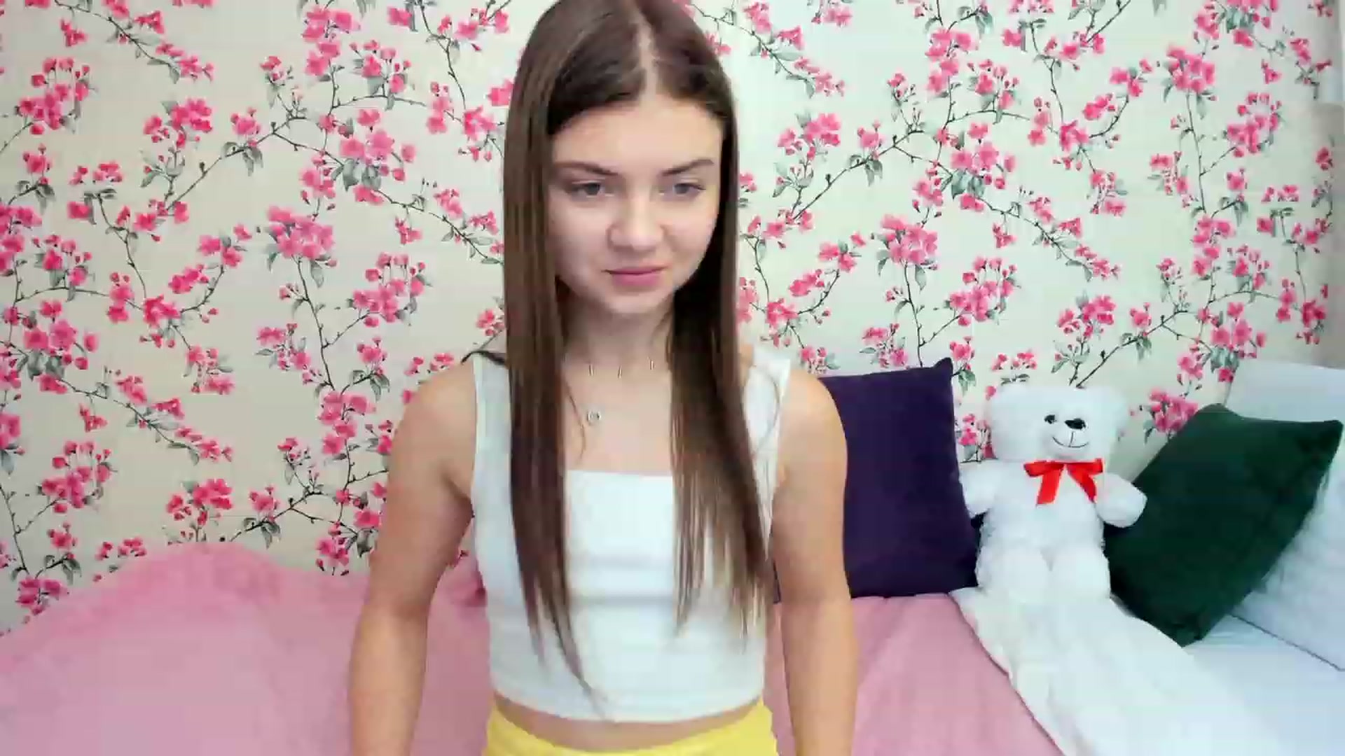 Gallery image thumbnail from LanaRey's myfreecams stream on, 12/25/2023, 18:17 image 13 of 20