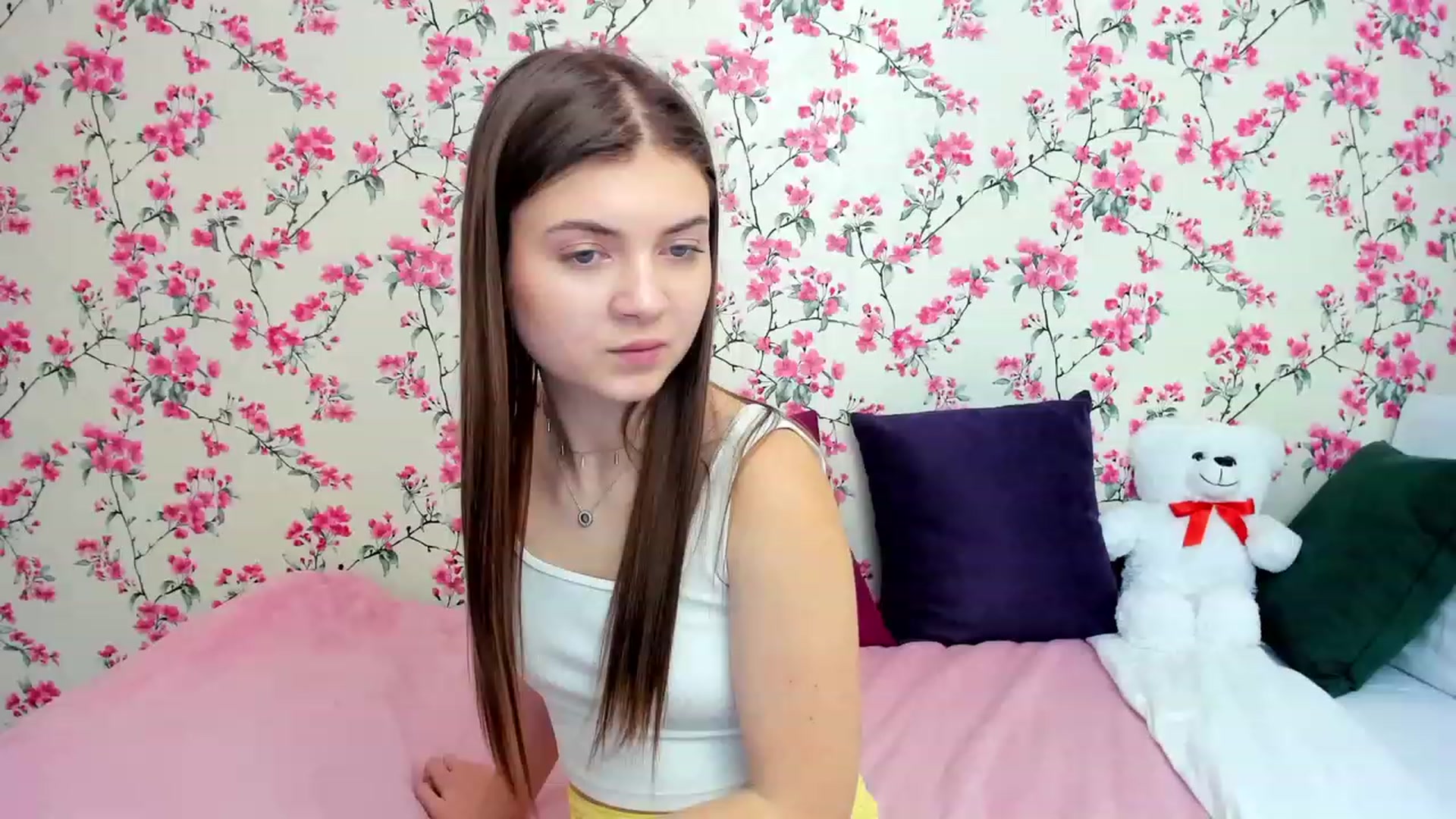 Gallery image thumbnail from LanaRey's myfreecams stream on, 12/25/2023, 19:17 image 7 of 20