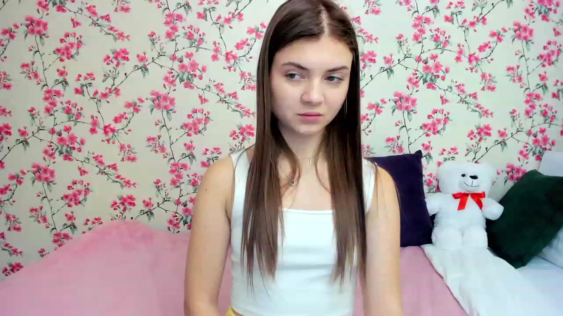 Gallery image thumbnail from LanaRey's myfreecams stream on, 12/25/2023, 19:17 image 6 of 20
