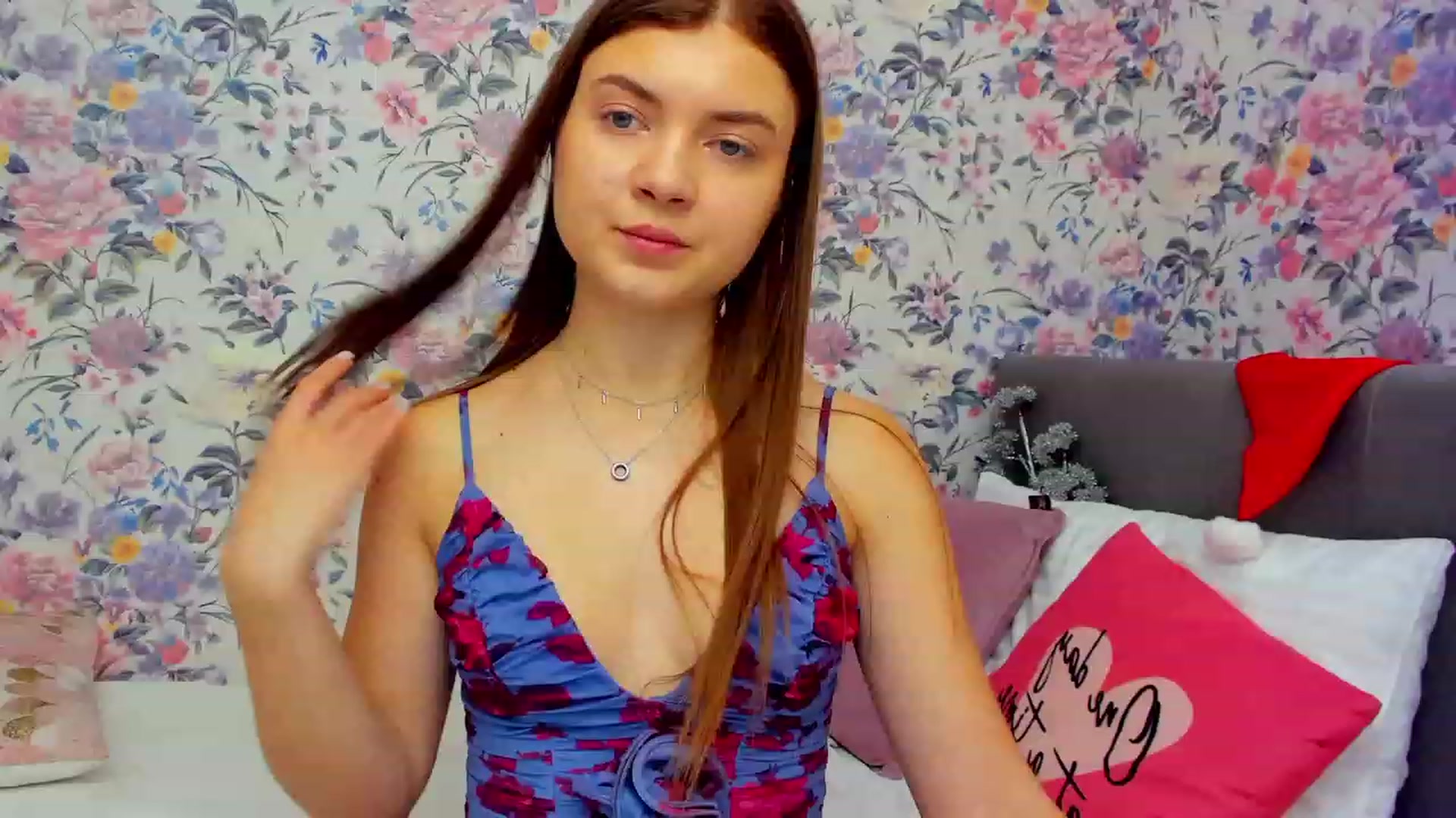 Gallery image thumbnail from LanaRey's myfreecams stream on, 12/26/2023, 14:43 image 3 of 20
