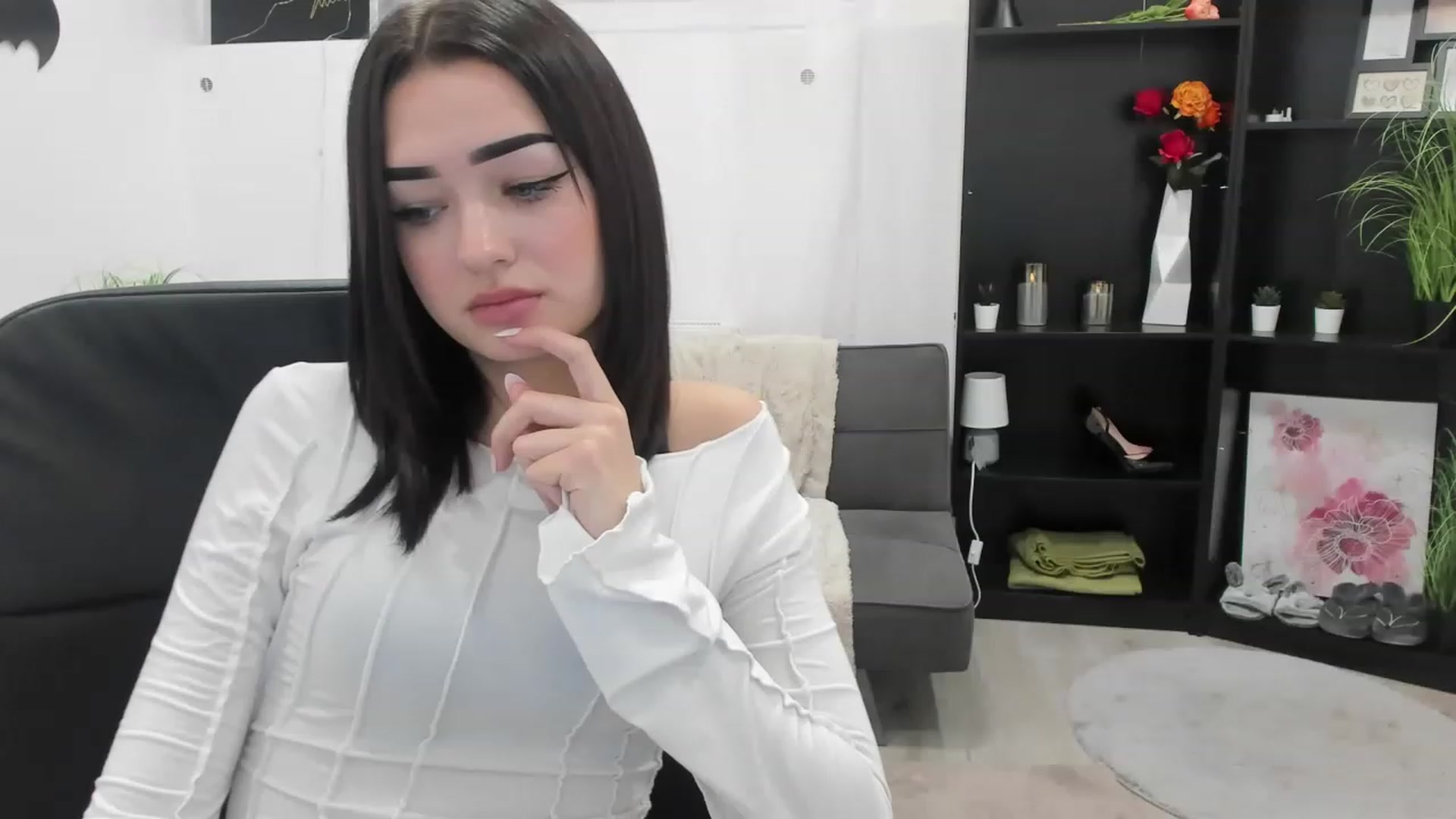 Gallery image thumbnail from LanaRhoades__'s myfreecams stream on, 01/19/2023, 13:27 image 20 of 20