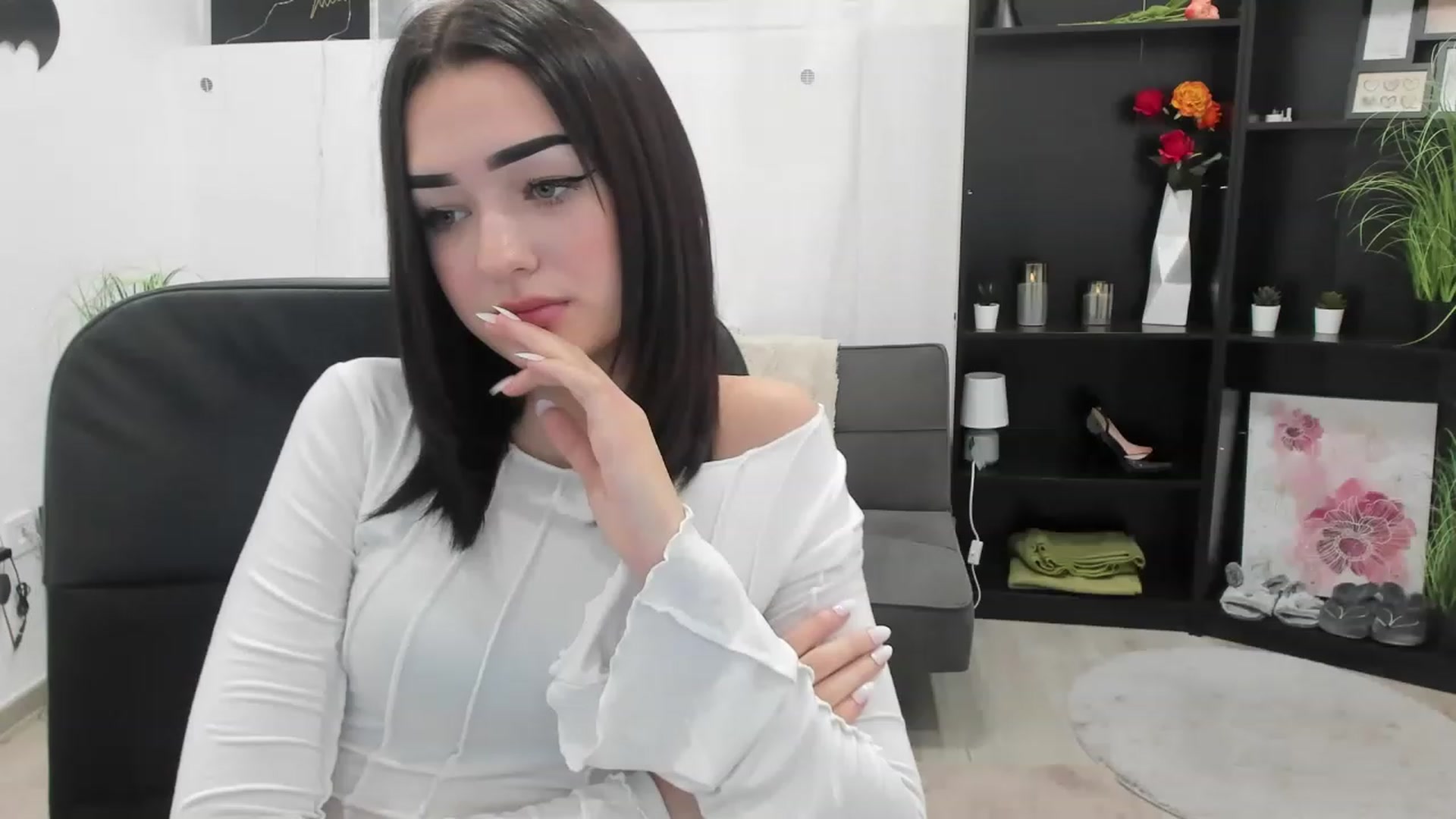 Gallery image thumbnail from LanaRhoades__'s myfreecams stream on, 01/19/2023, 13:27 image 19 of 20
