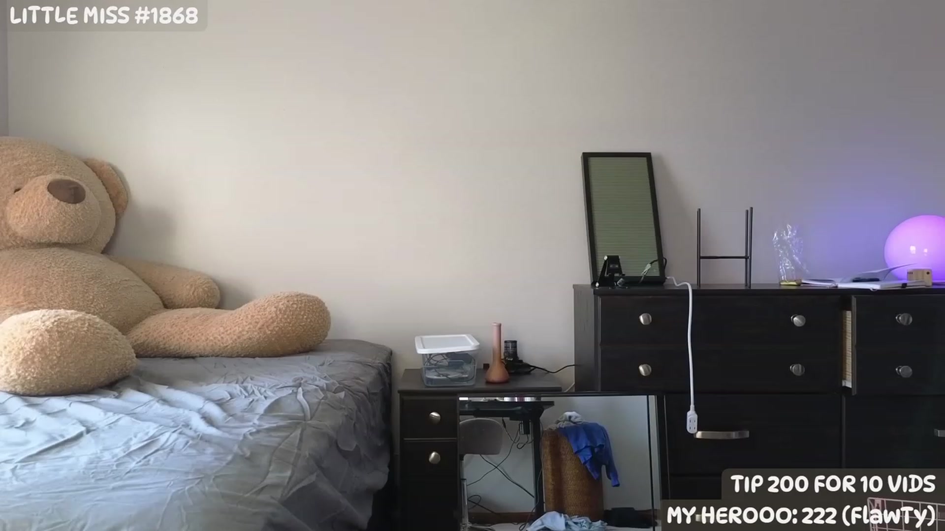 Gallery image thumbnail from LanaTy's myfreecams stream on, 11/19/2022, 22:13 image 5 of 20