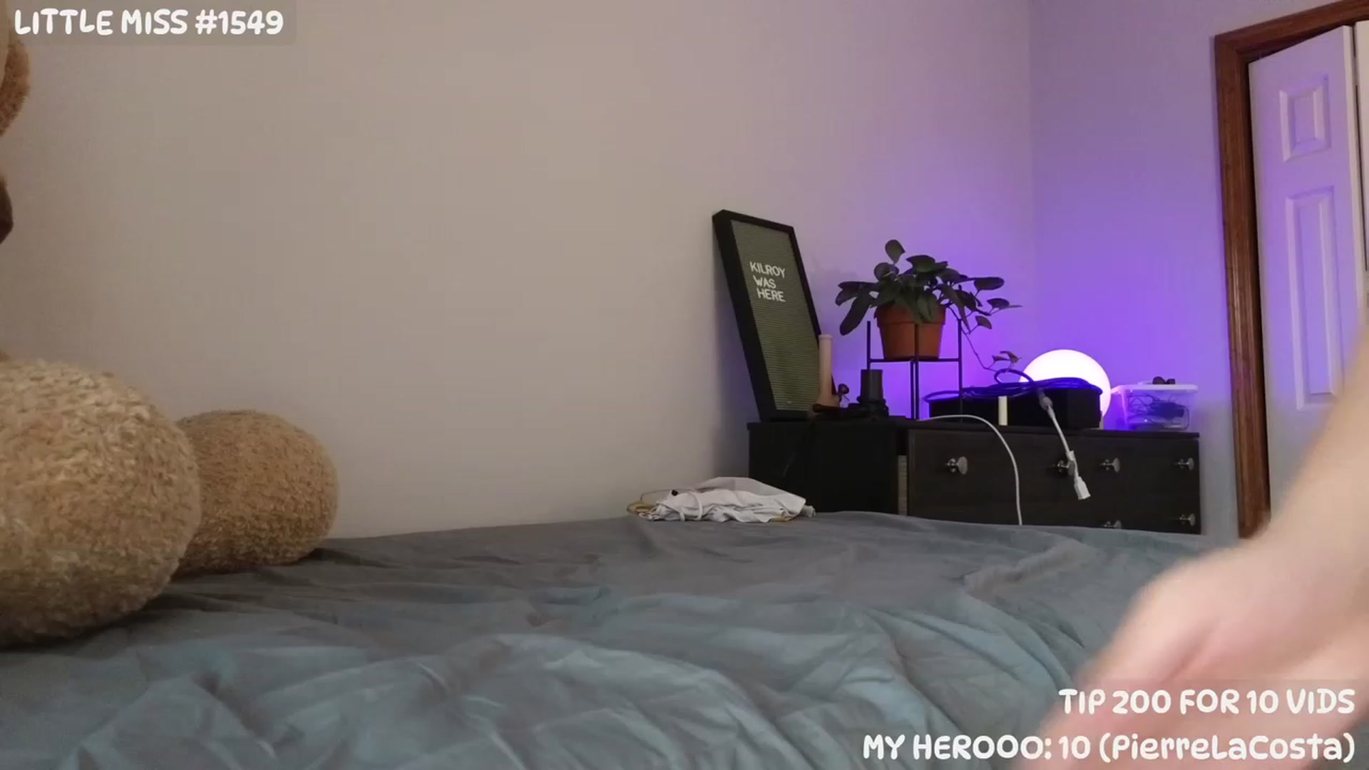 Gallery image thumbnail from LanaTy's myfreecams stream on, 11/21/2022, 23:37 image 10 of 20