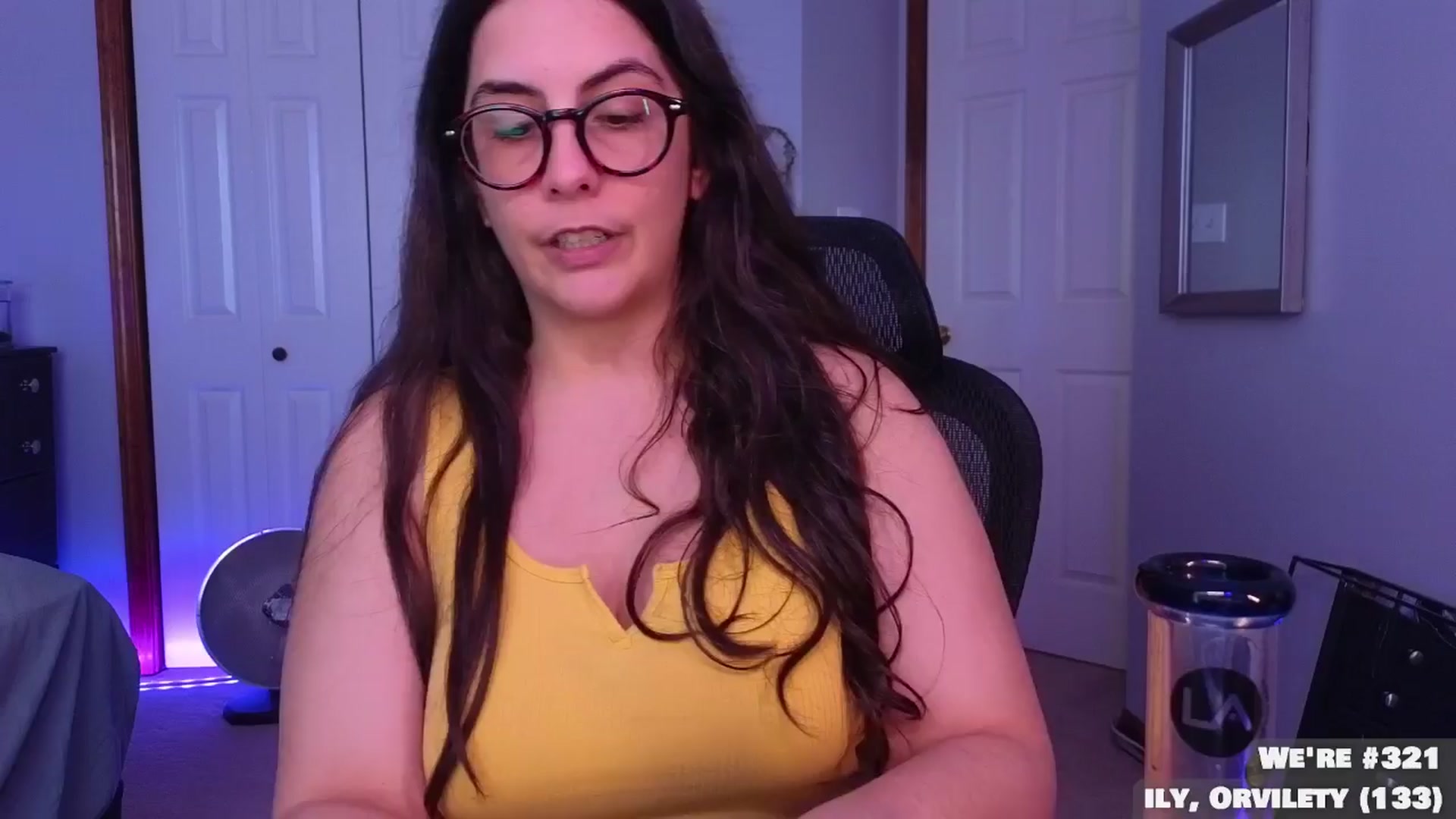 Gallery image thumbnail from LanaTy's myfreecams stream on, 04/07/2024, 23:38 image 16 of 20