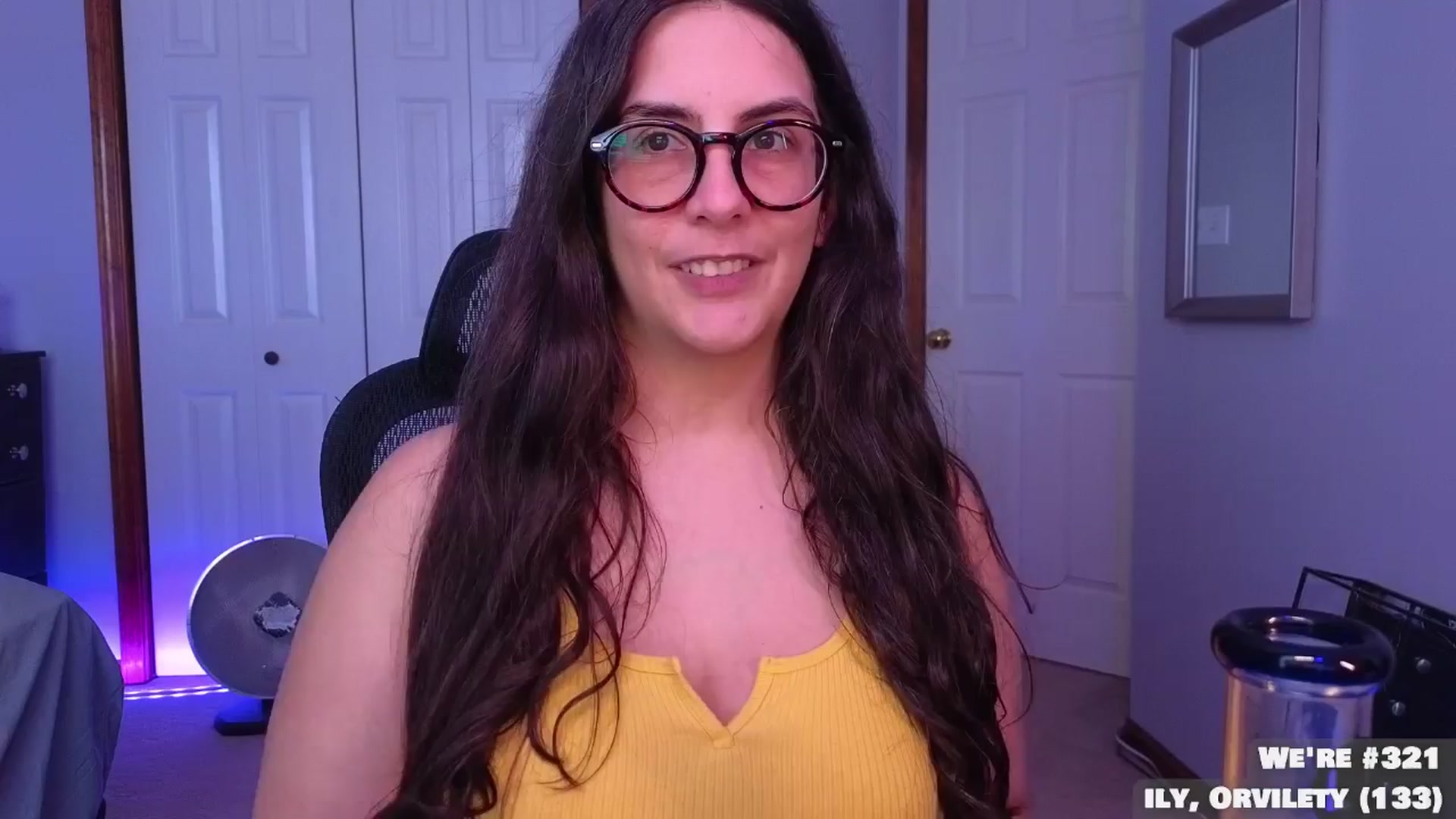 Gallery image thumbnail from LanaTy's myfreecams stream on, 04/07/2024, 23:38 image 14 of 20