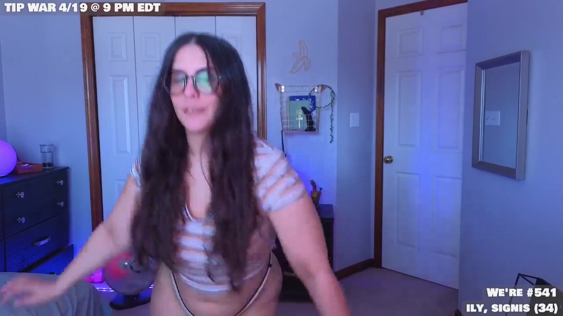 Gallery image thumbnail from LanaTy's myfreecams stream on, 04/11/2024, 23:32 image 14 of 20