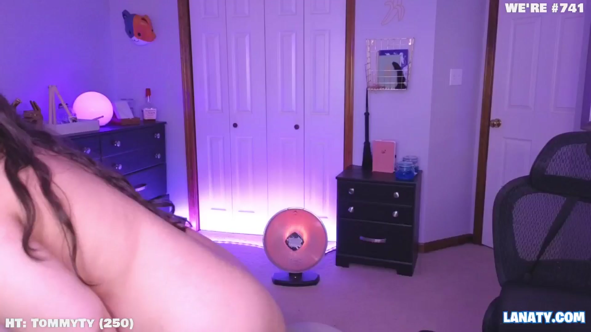 Gallery image thumbnail from LanaTy's myfreecams stream on, 12/24/2024, 24:24 image 15 of 20