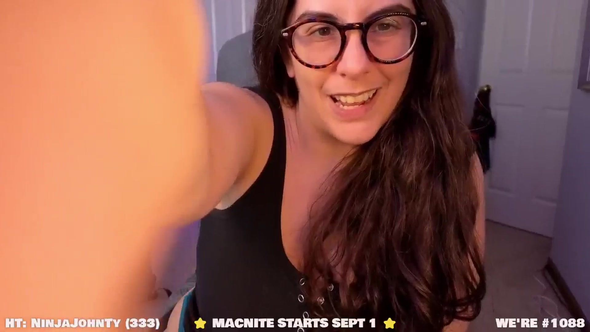 Gallery image thumbnail from LanaTy's myfreecams stream on, 08/02/2025, 23:23 image 16 of 20