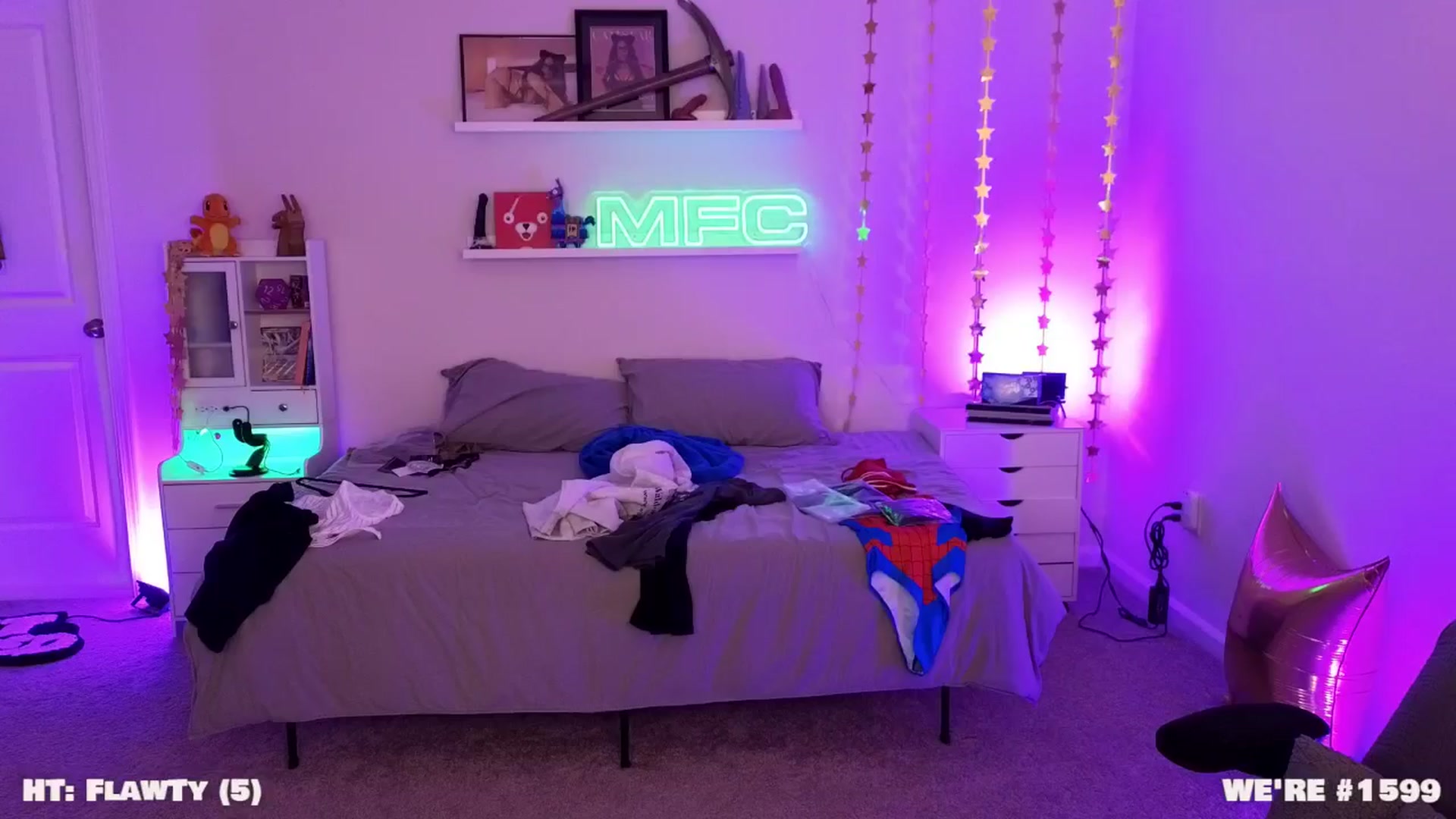 Gallery image thumbnail from LanaTy's myfreecams stream on, 10/25/2025, 20:45 image 6 of 20