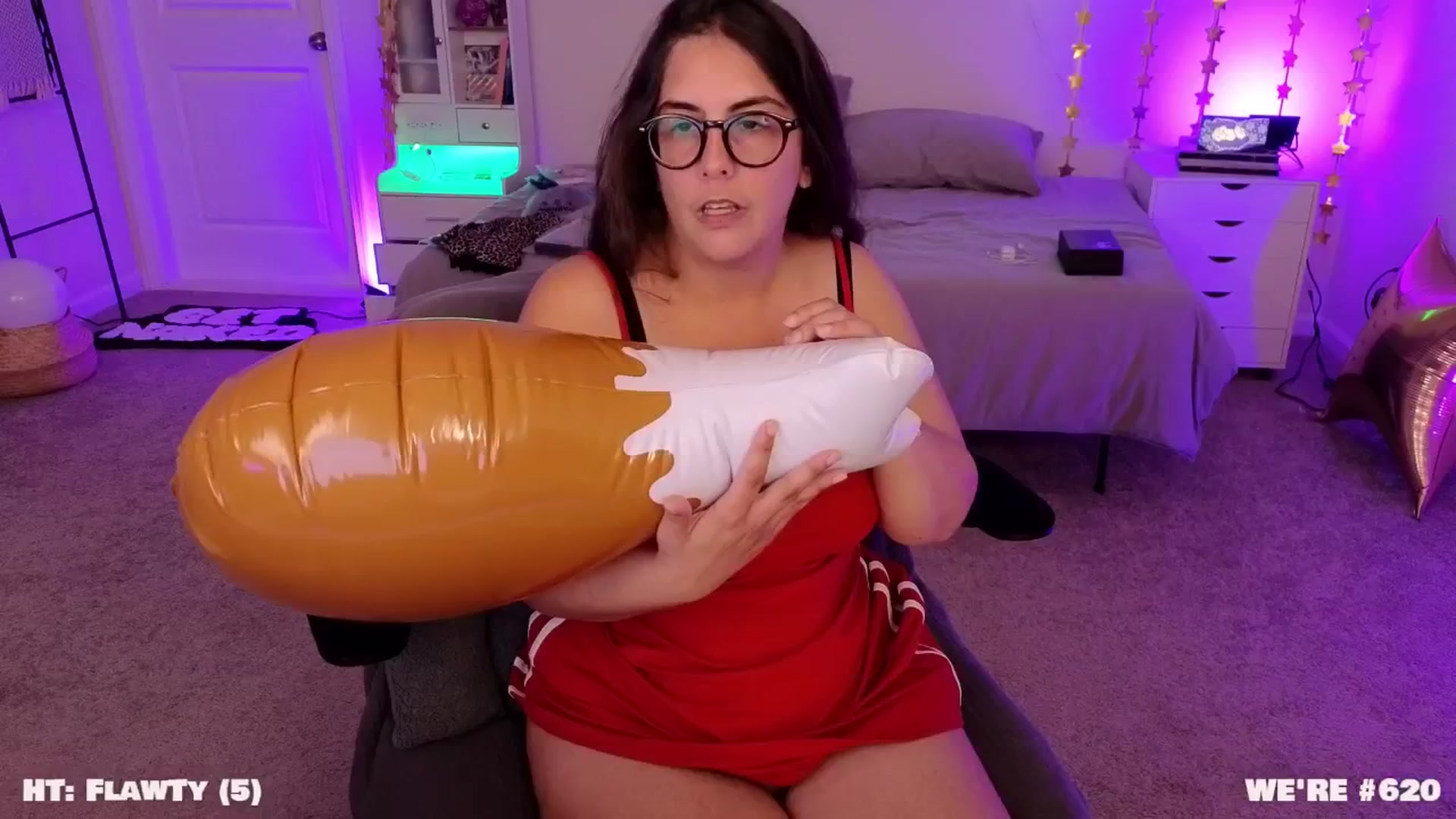 Gallery image thumbnail from LanaTy's myfreecams stream on, 11/10/2025, 24:29 image 2 of 20