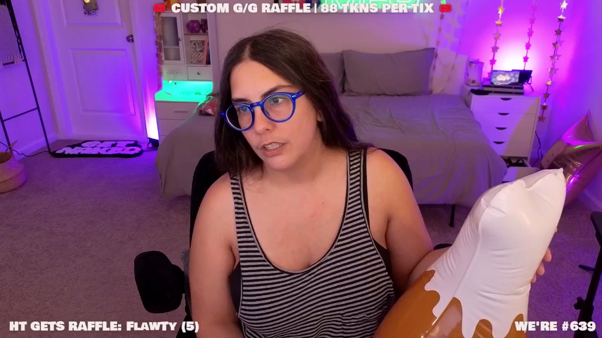 Gallery image thumbnail from LanaTy's myfreecams stream on, 11/22/2025, 24:32 image 2 of 20