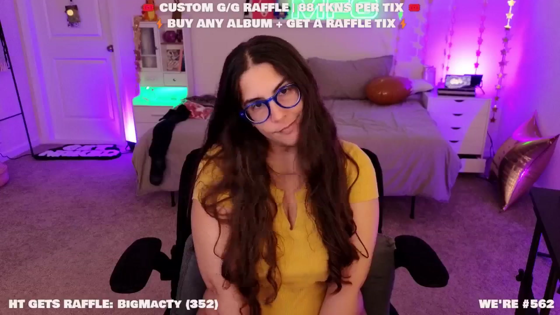 Gallery image thumbnail from LanaTy's myfreecams stream on, 11/24/2025, 24:25 image 19 of 20