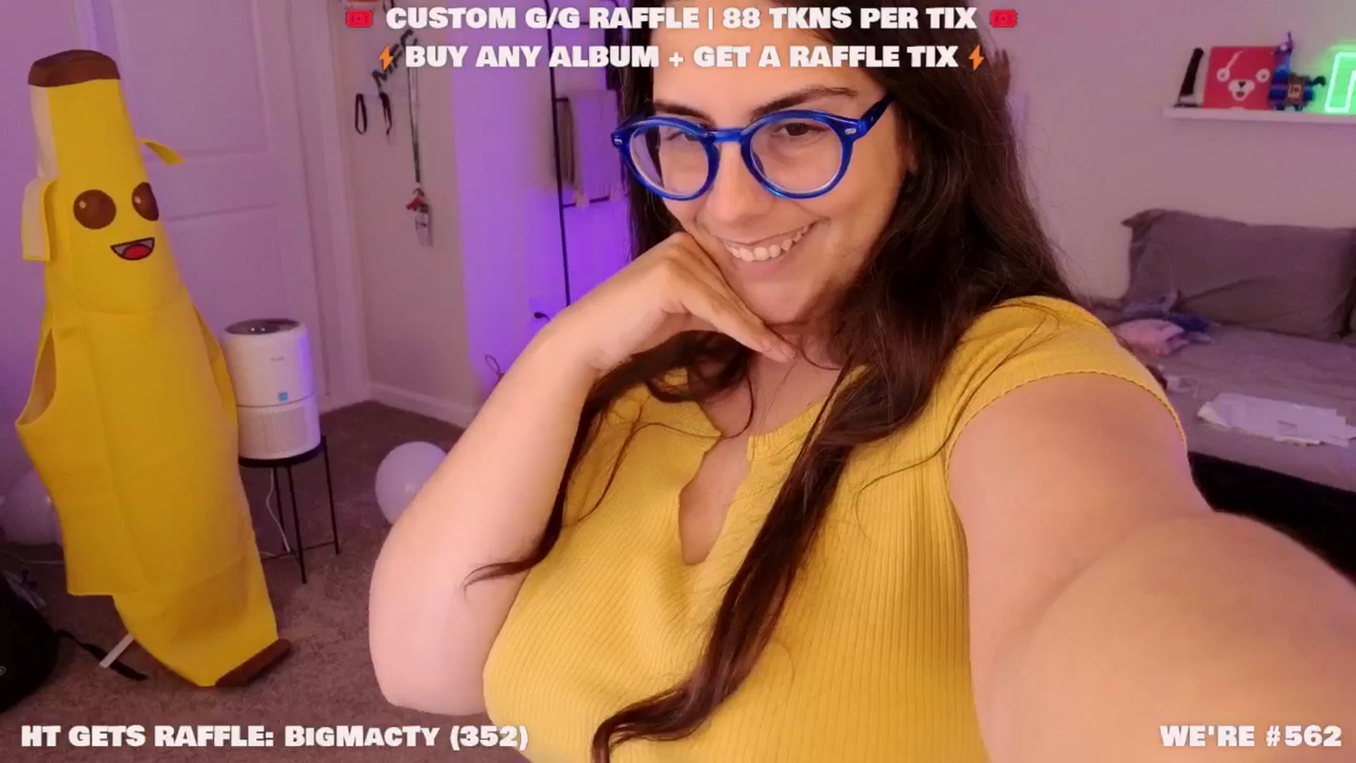 Gallery image thumbnail from LanaTy's myfreecams stream on, 11/24/2025, 24:25 image 17 of 20