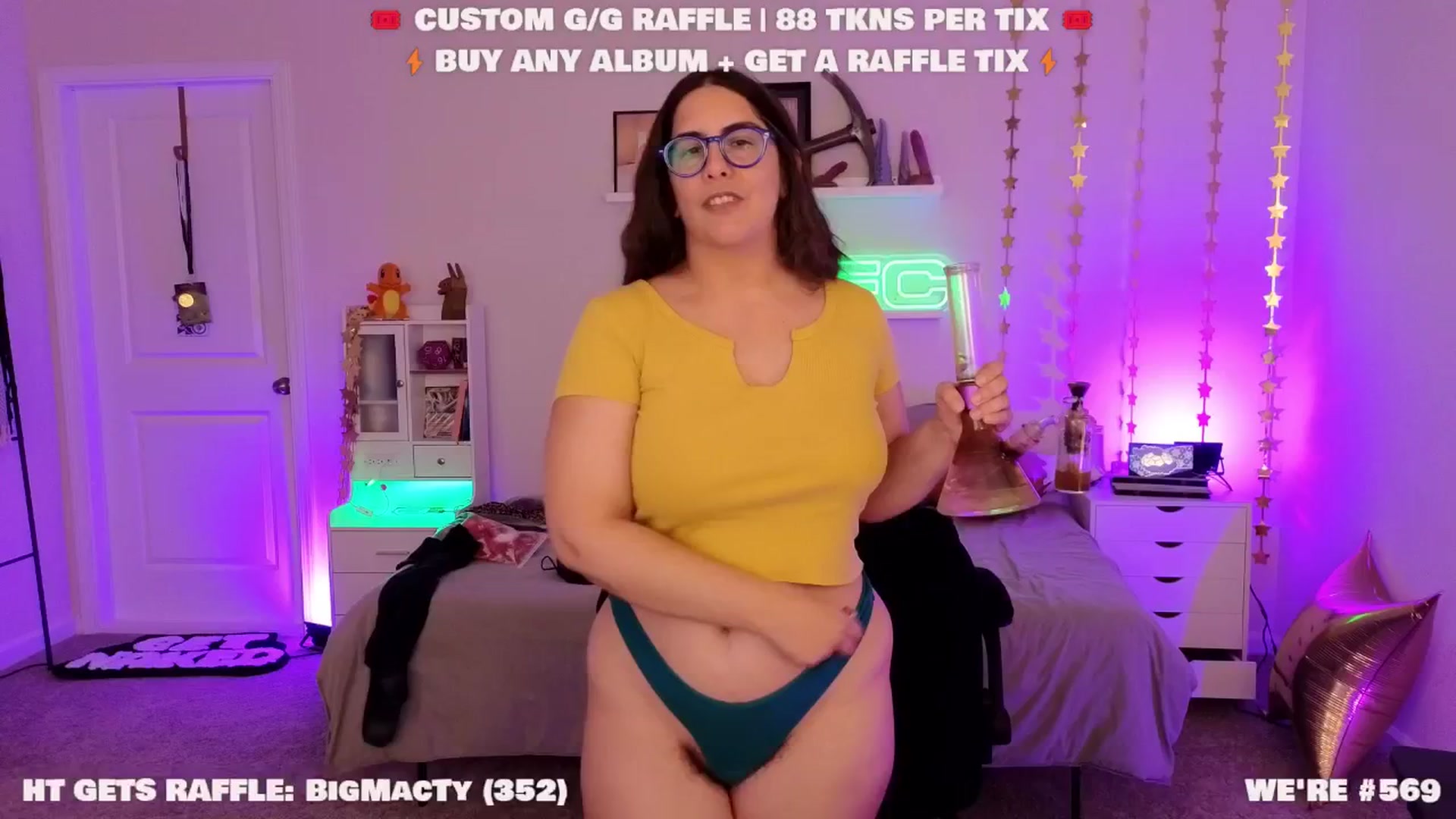 Gallery image thumbnail from LanaTy's myfreecams stream on, 11/24/2025, 24:25 image 5 of 20