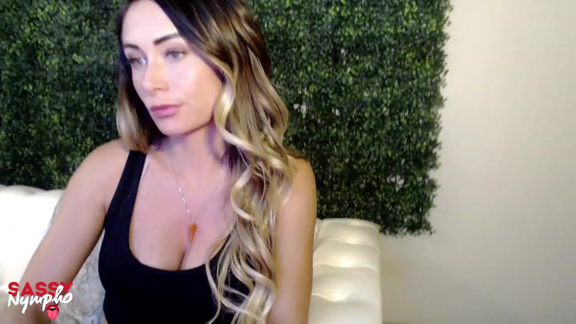 Gallery image thumbnail from Lana_Drahpeed's myfreecams stream on, 08/11/2023, 10:34 image 20 of 20