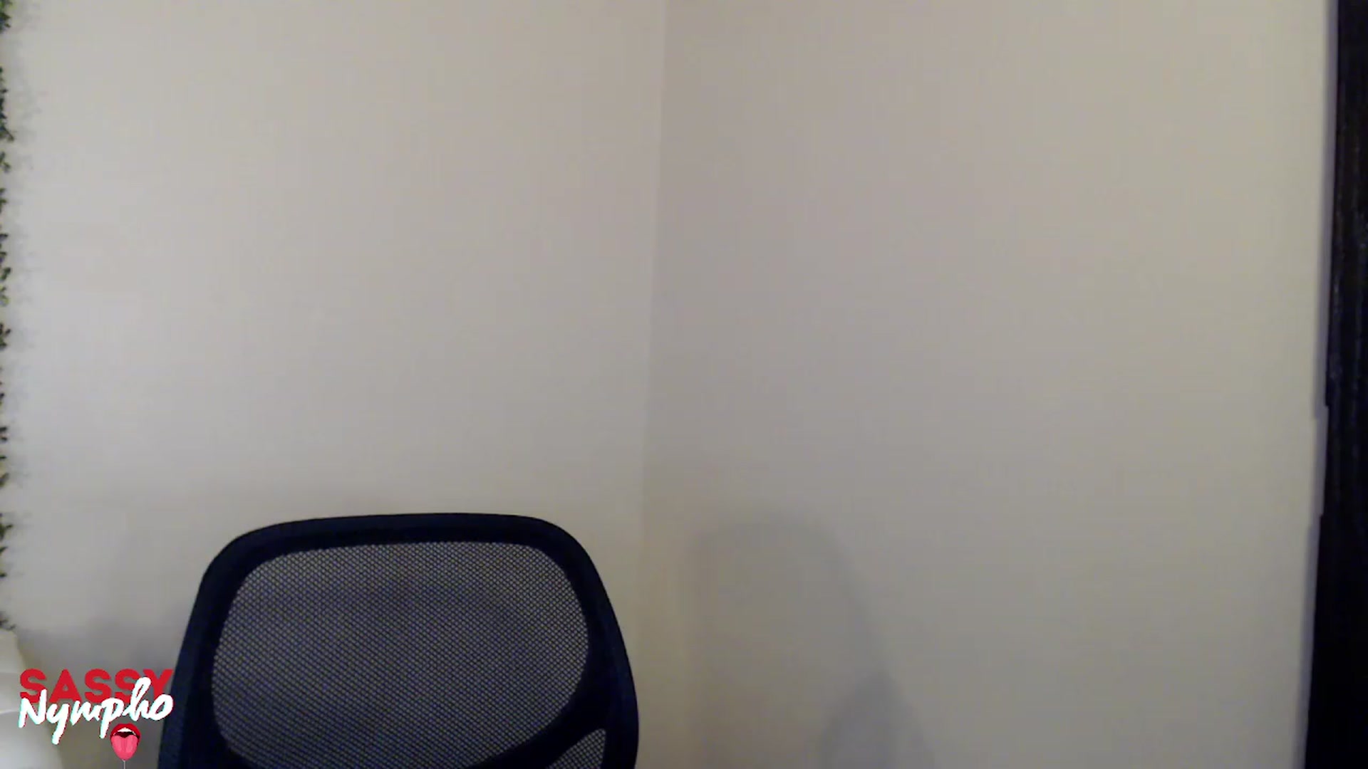 Gallery image thumbnail from Lana_Drahpeed's myfreecams stream on, 08/12/2023, 05:57 image 5 of 20
