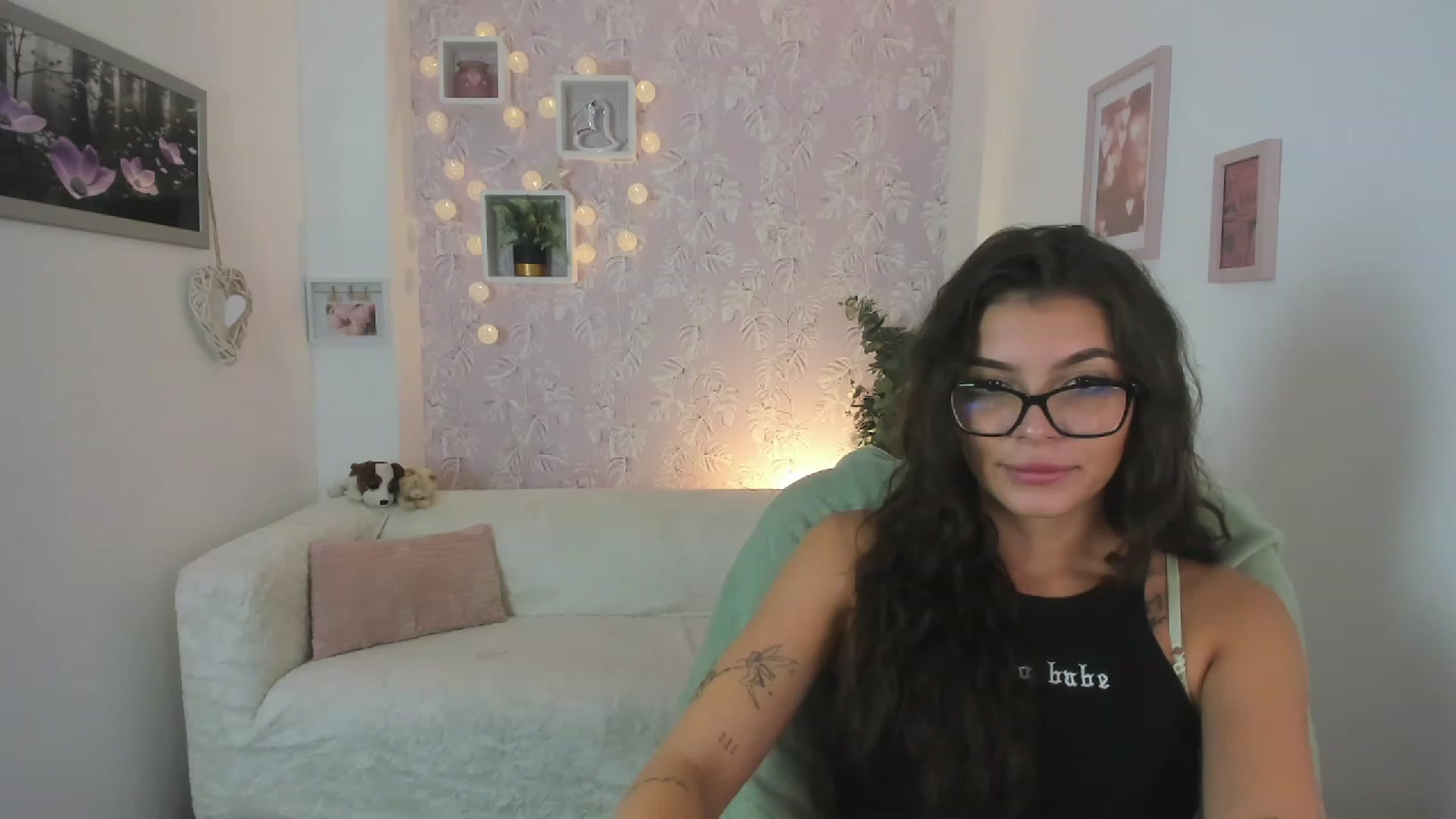 Gallery image thumbnail from Lana_Grey18's myfreecams stream on, 08/03/2023, 15:05 image 7 of 20