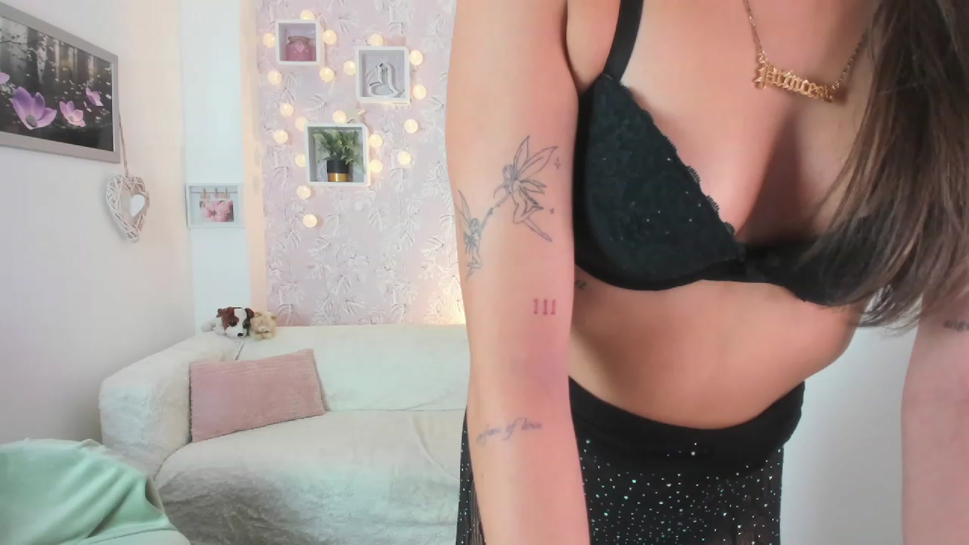 Gallery image thumbnail from Lana_Grey18's myfreecams stream on, 08/06/2023, 13:54 image 6 of 20