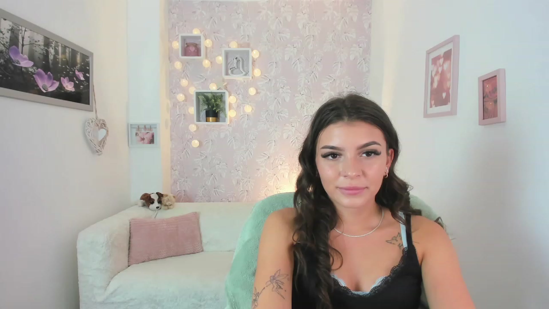 Gallery image thumbnail from Lana_Grey18's myfreecams stream on, 08/09/2023, 15:48 image 16 of 20