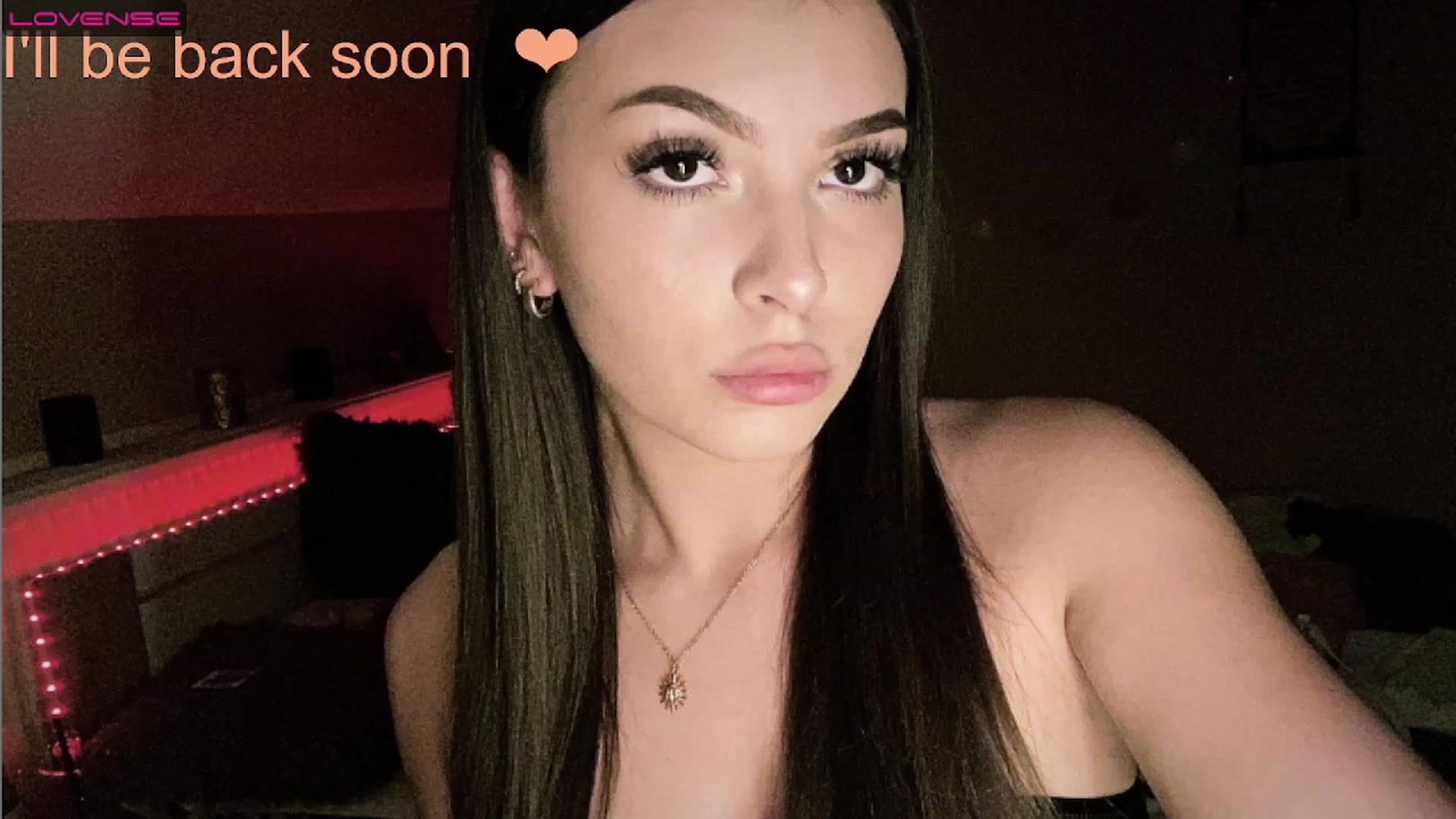 Gallery image thumbnail from Lana_Grey18's myfreecams stream on, 08/10/2023, 17:45 image 1 of 20
