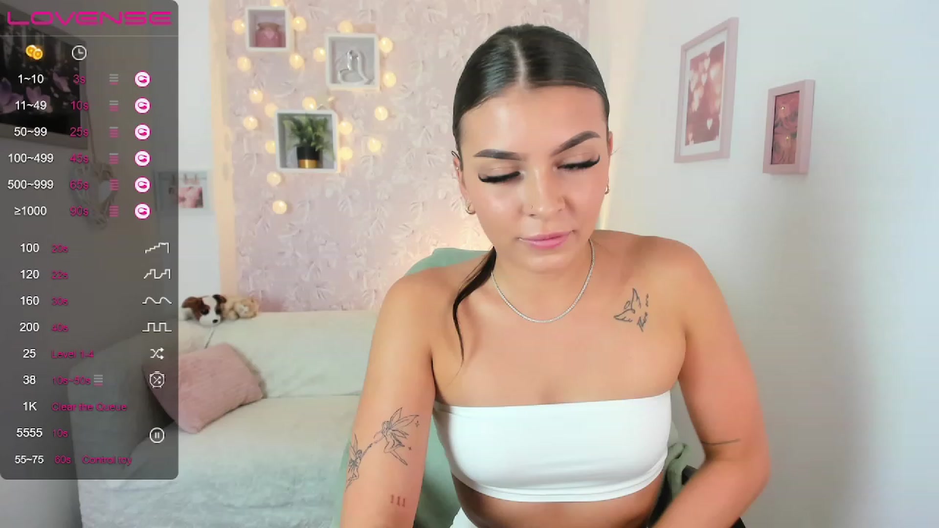 Gallery image thumbnail from Lana_Grey18's myfreecams stream on, 08/11/2023, 15:02 image 5 of 20
